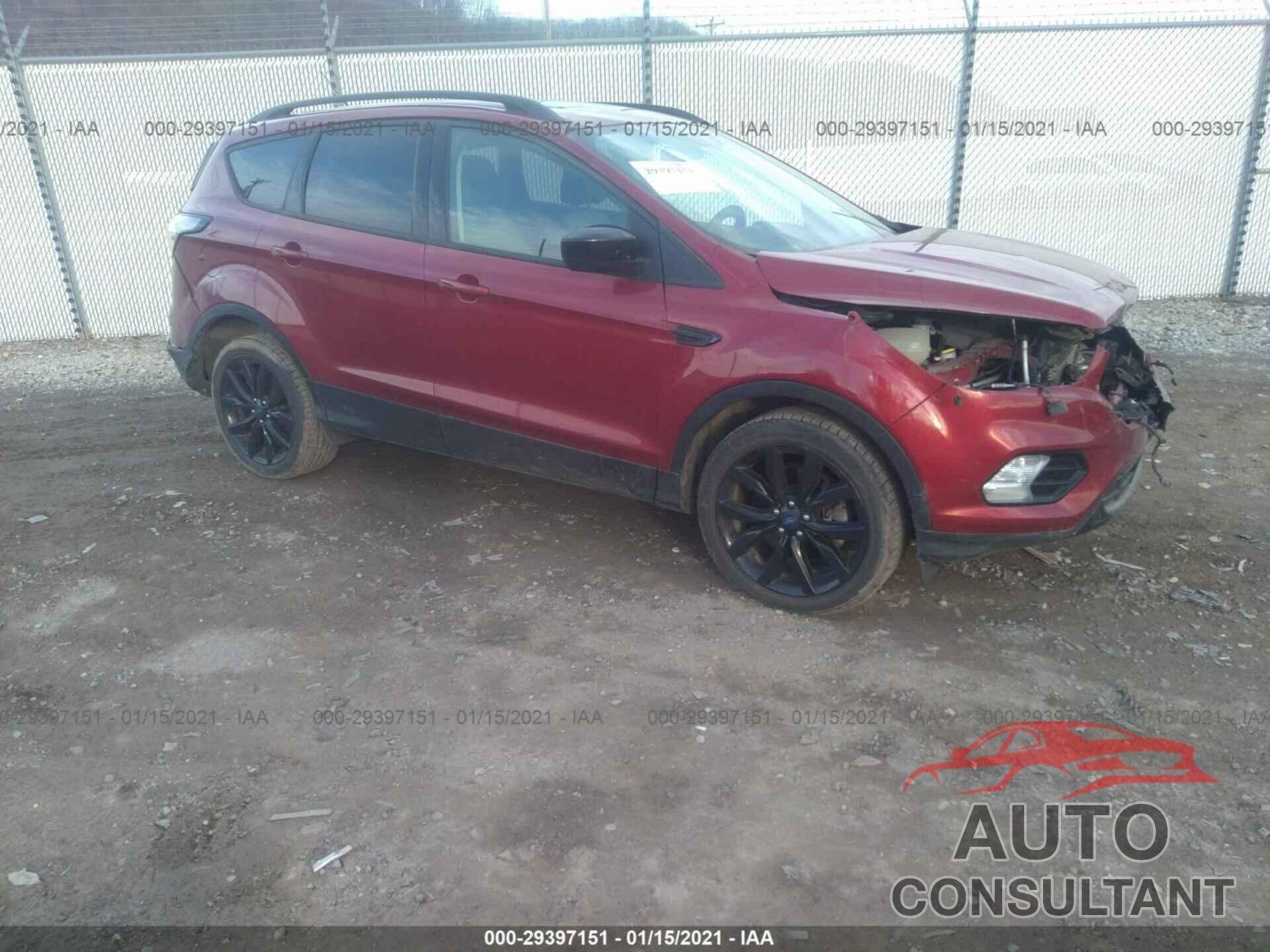 FORD ESCAPE 2017 - 1FMCU0G94HUE32404