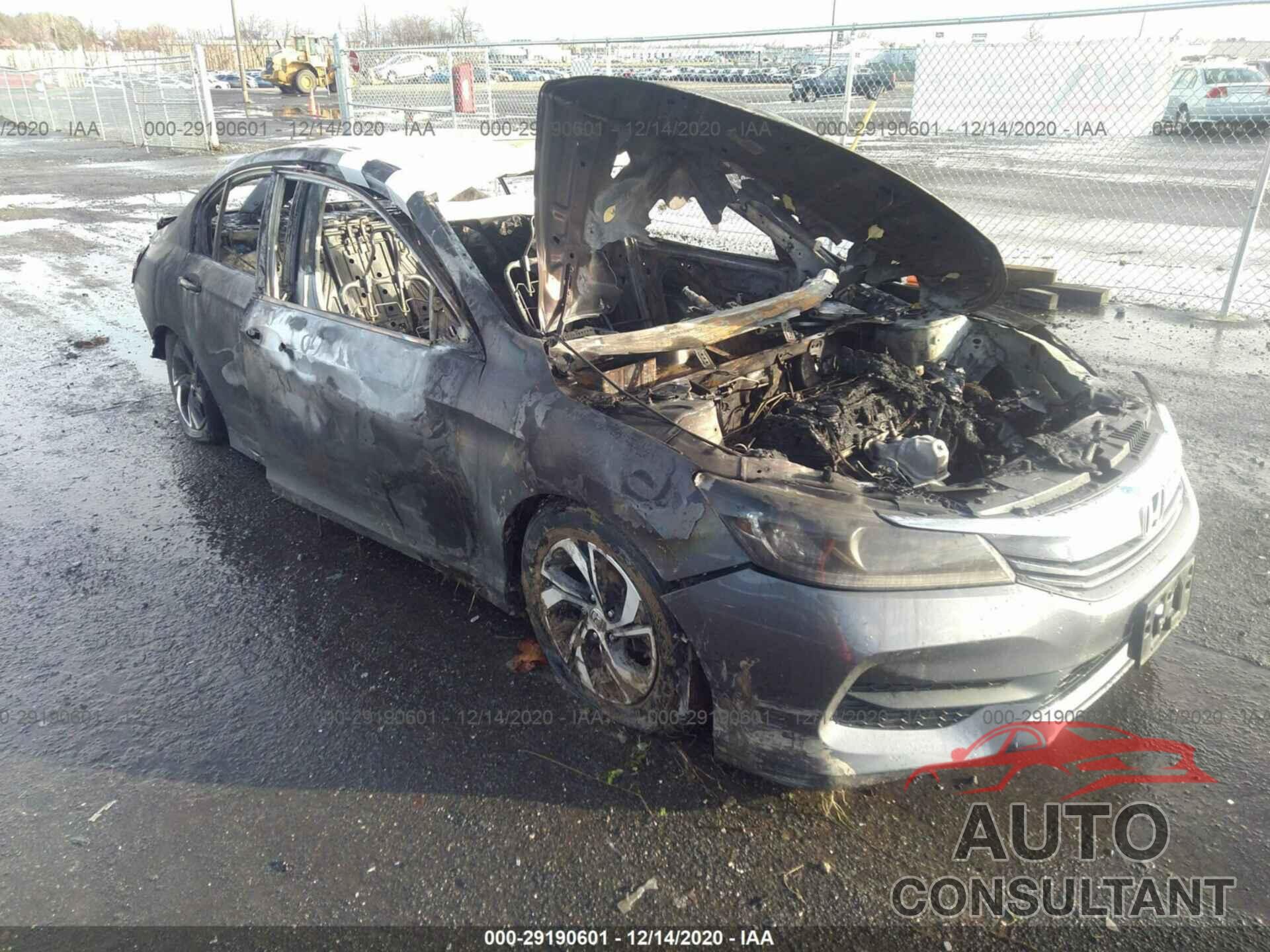 HONDA ACCORD SEDAN 2017 - 1HGCR2F33HA172935
