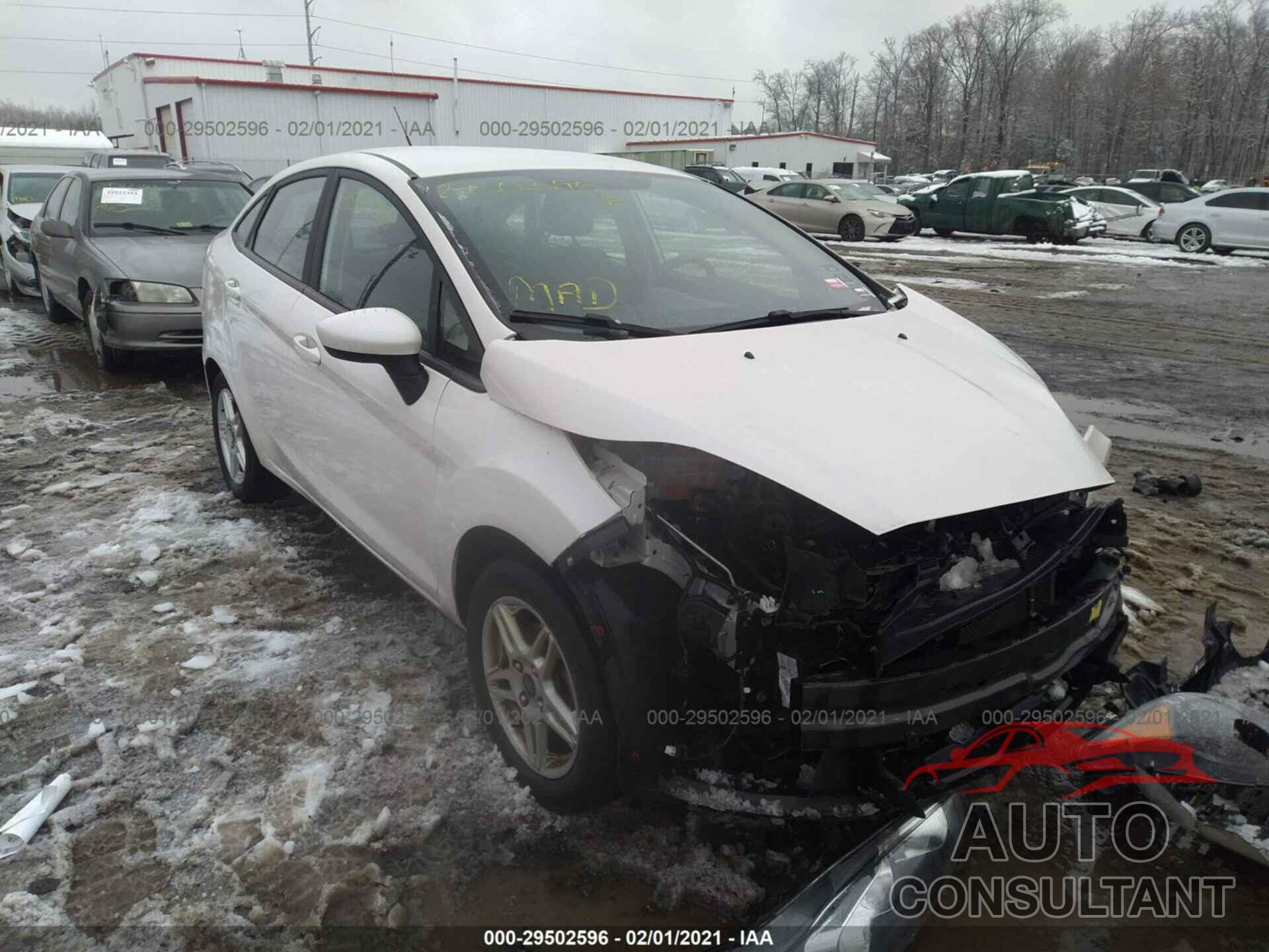 FORD FIESTA 2018 - 3FADP4BJ7JM108811