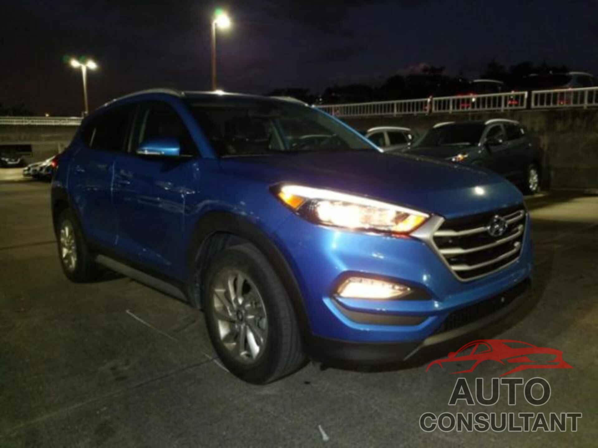 HYUNDAI TUCSON 2017 - KM8J33A40HU511786