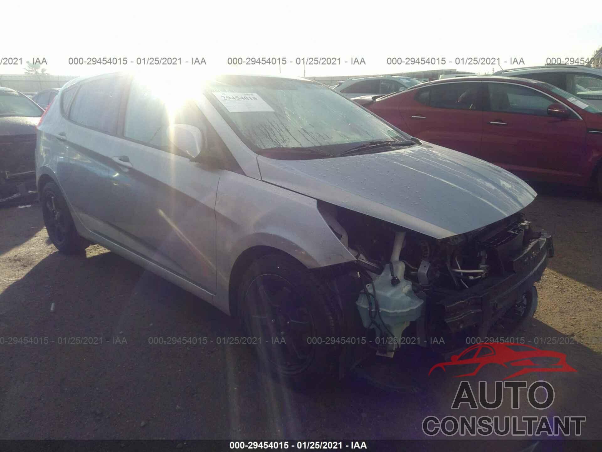 HYUNDAI ACCENT 2016 - KMHCT5AE8GU290854