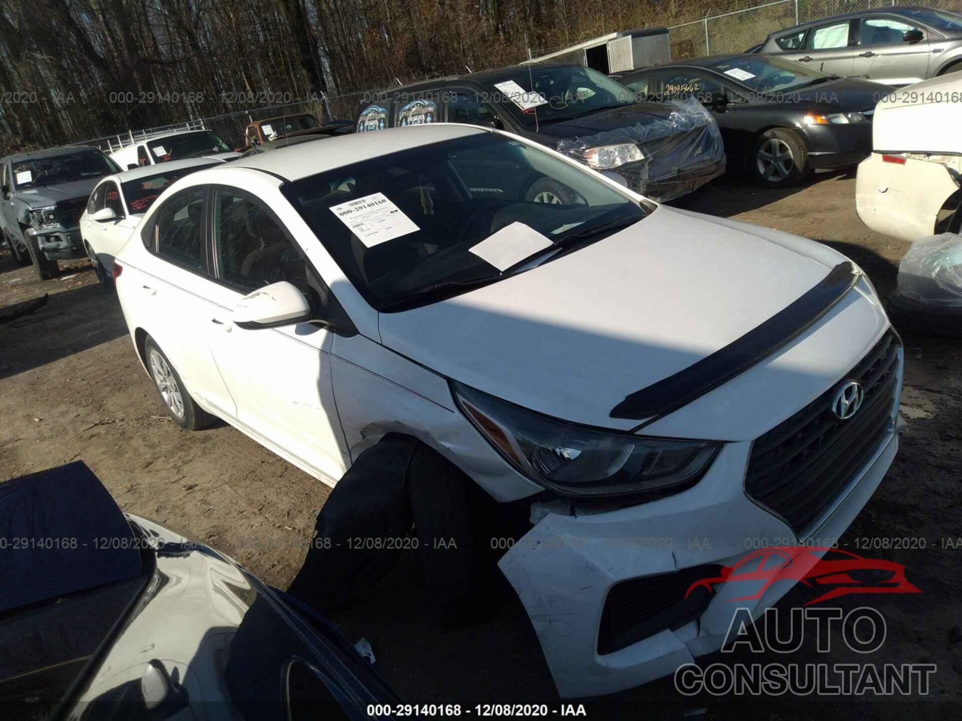 HYUNDAI ACCENT 2018 - 3KPC24A33JE015107
