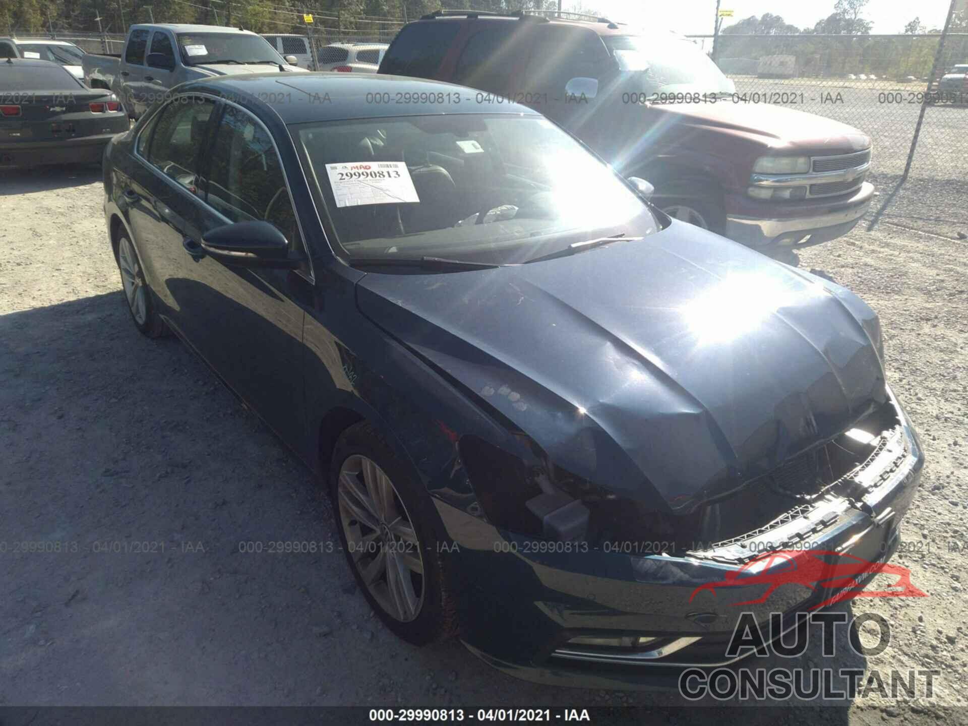 VOLKSWAGEN PASSAT 2018 - 1VWBA7A32JC007990