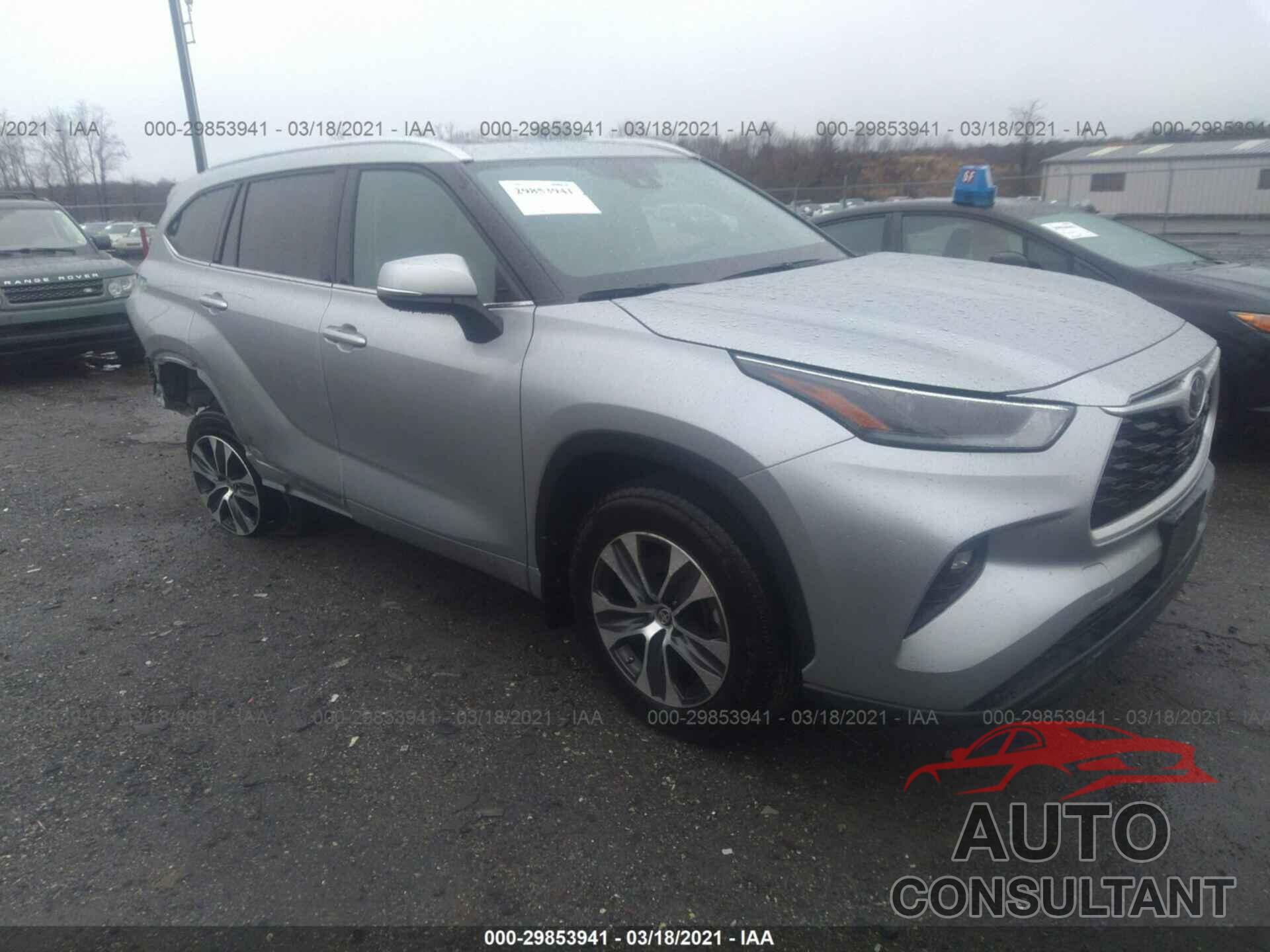TOYOTA HIGHLANDER 2021 - 5TDHZRBH3MS078582