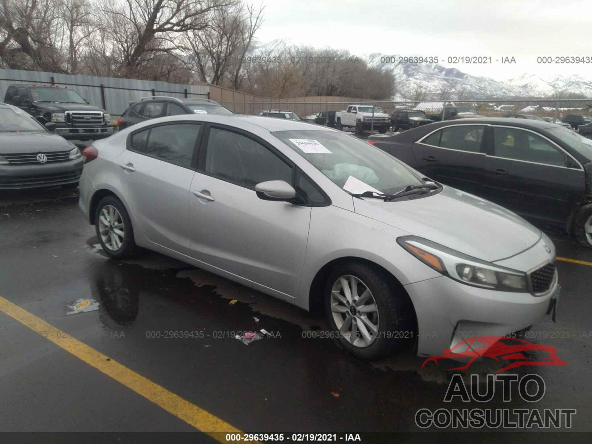 KIA FORTE 2017 - 3KPFL4A76HE116892