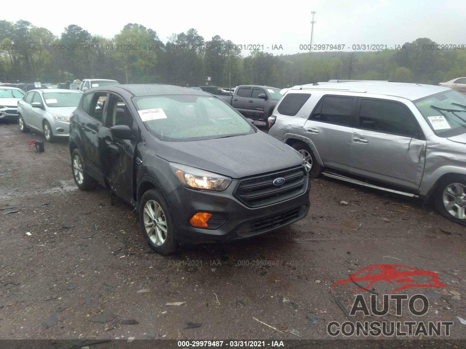 FORD ESCAPE 2018 - 1FMCU0F76JUD25912