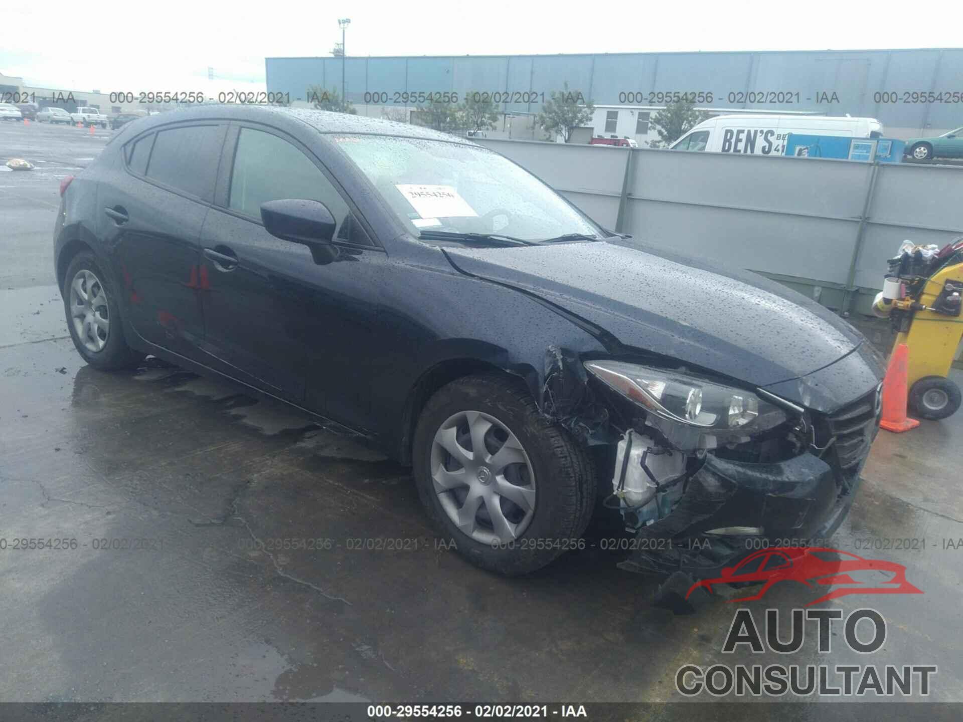 MAZDA MAZDA3 2016 - JM1BM1J70G1345550