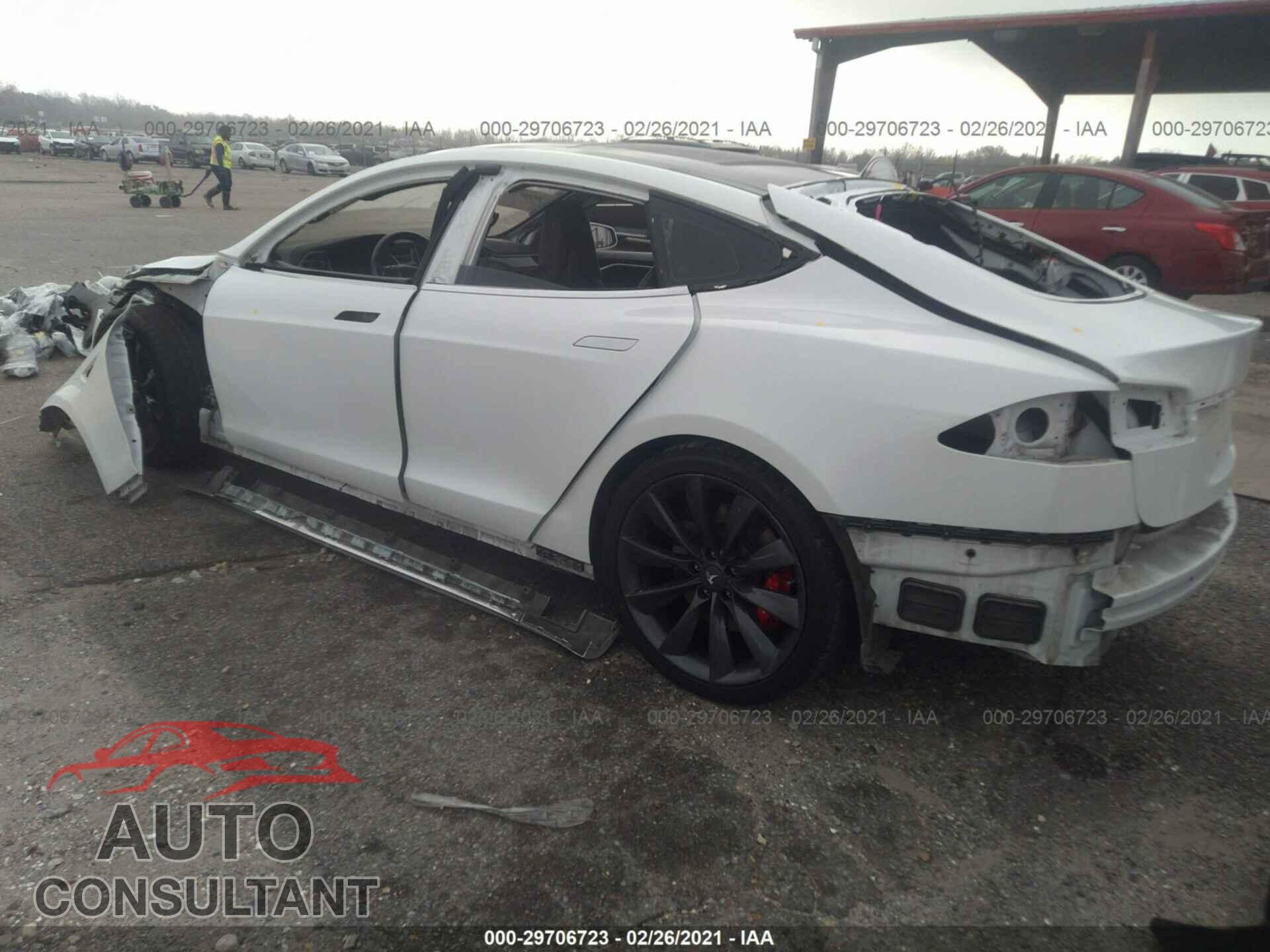 TESLA MODEL S 2016 - 5YJSA1E47GF143353