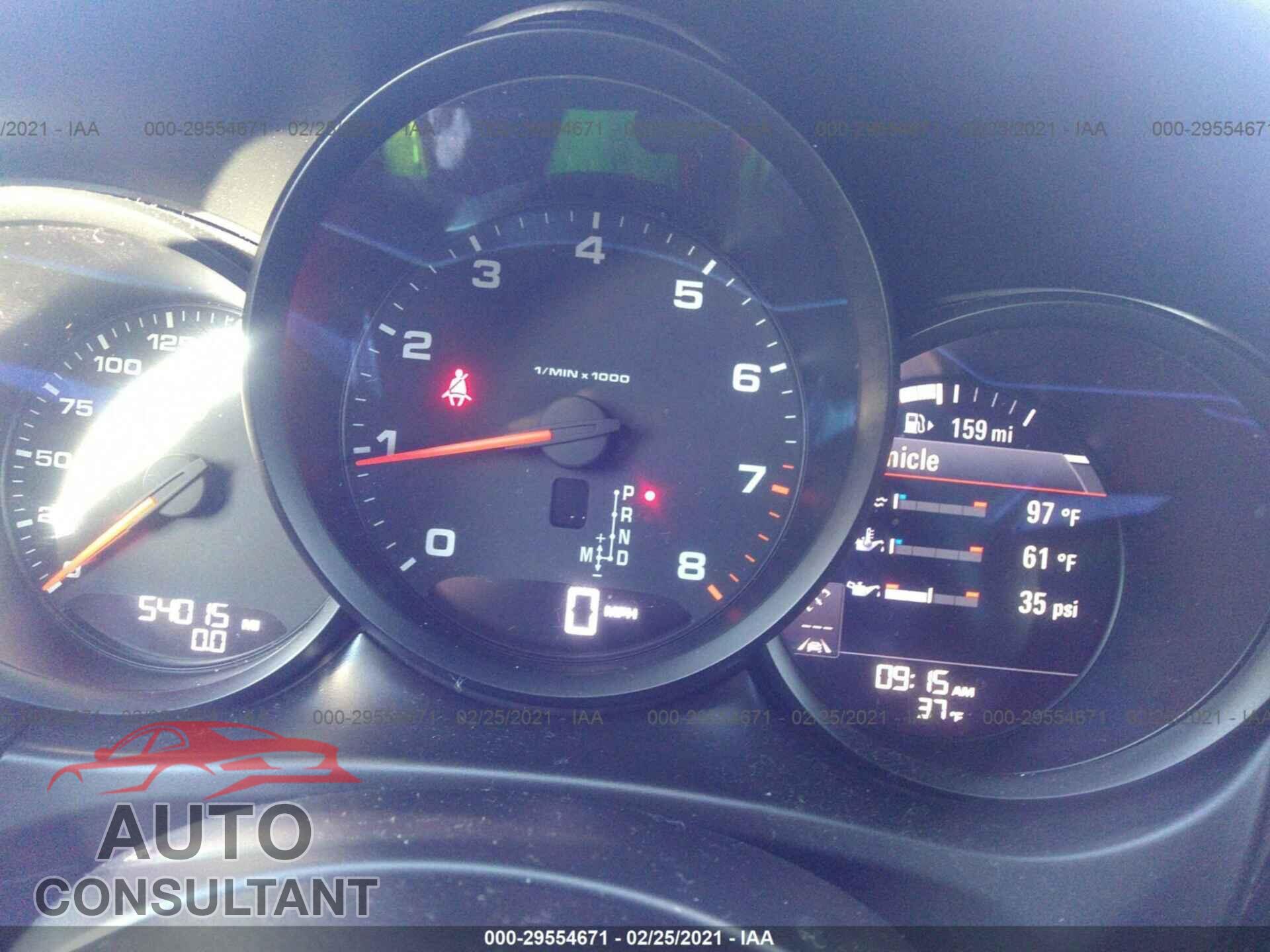 PORSCHE MACAN 2017 - WP1AA2A59HLB01215
