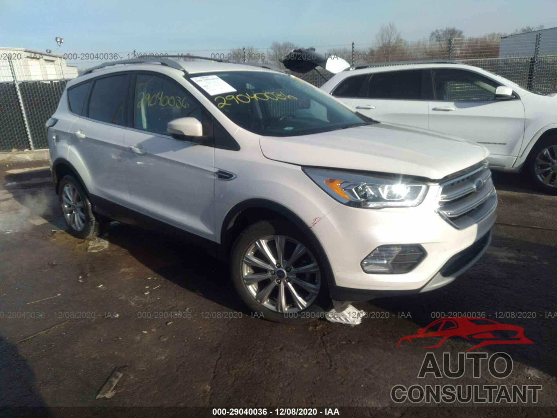 FORD ESCAPE 2017 - 1FMCU0JD8HUE51258