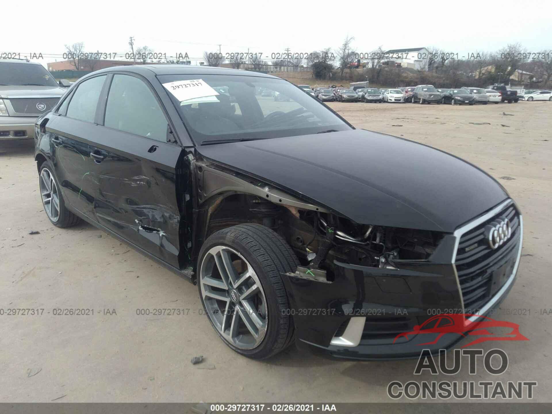 AUDI A3 SEDAN 2018 - WAUB8GFF6J1084405