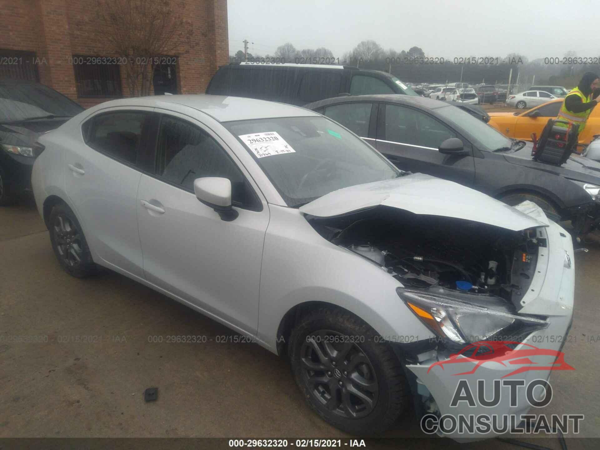 TOYOTA YARIS SEDAN 2019 - 3MYDLBYVXKY523248