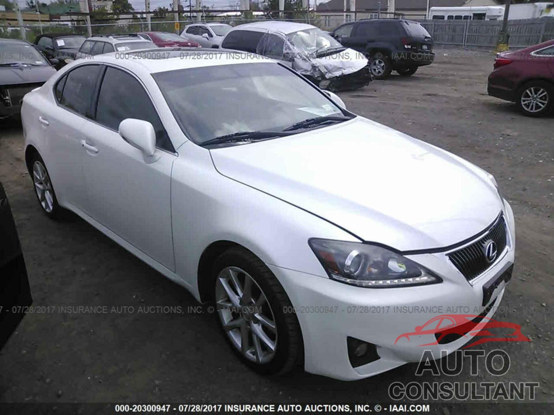 Lexus Is 2012 - JTHCF5C28C5057901
