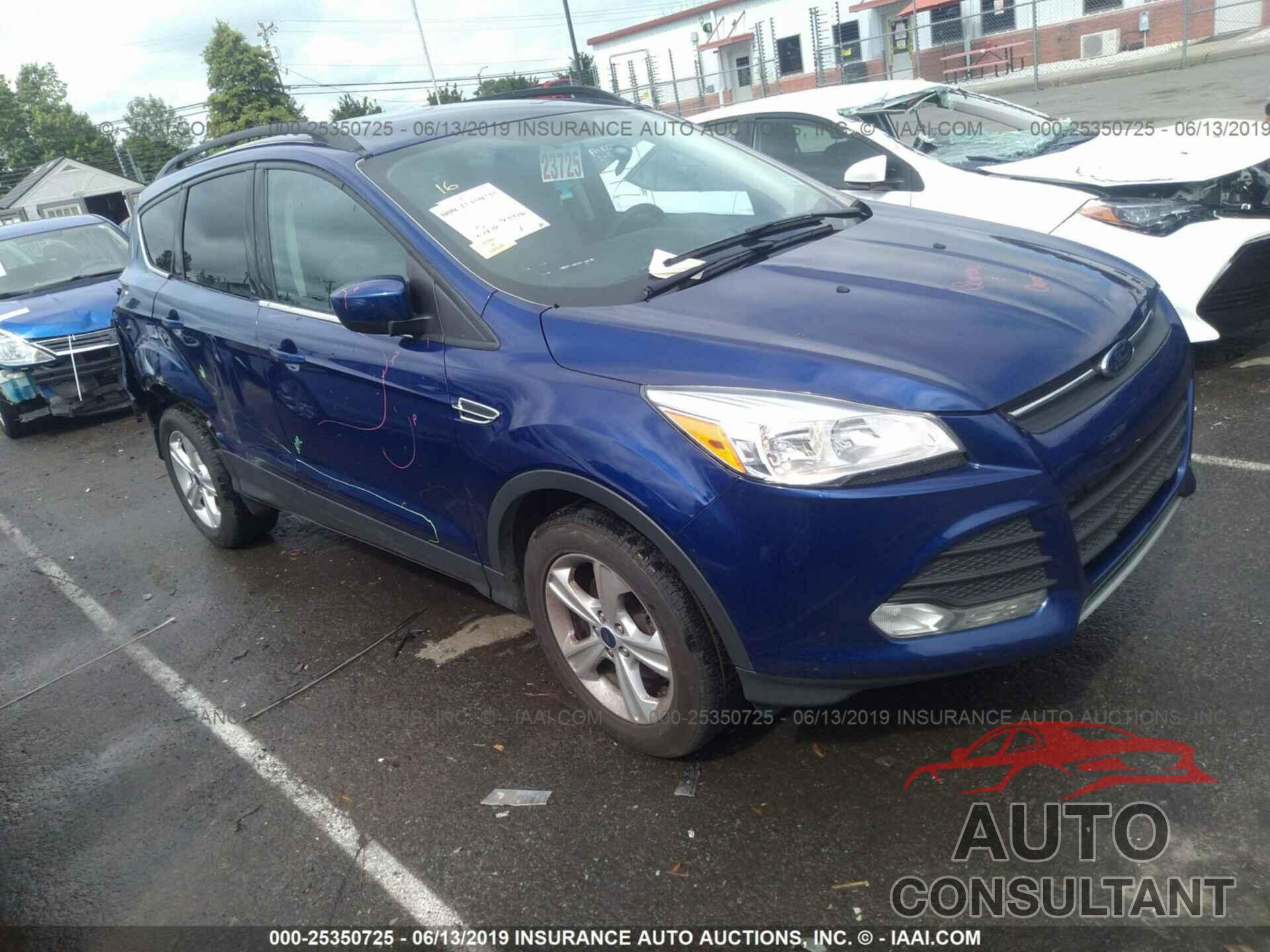 FORD ESCAPE 2016 - 1FMCU0GX1GUC62399
