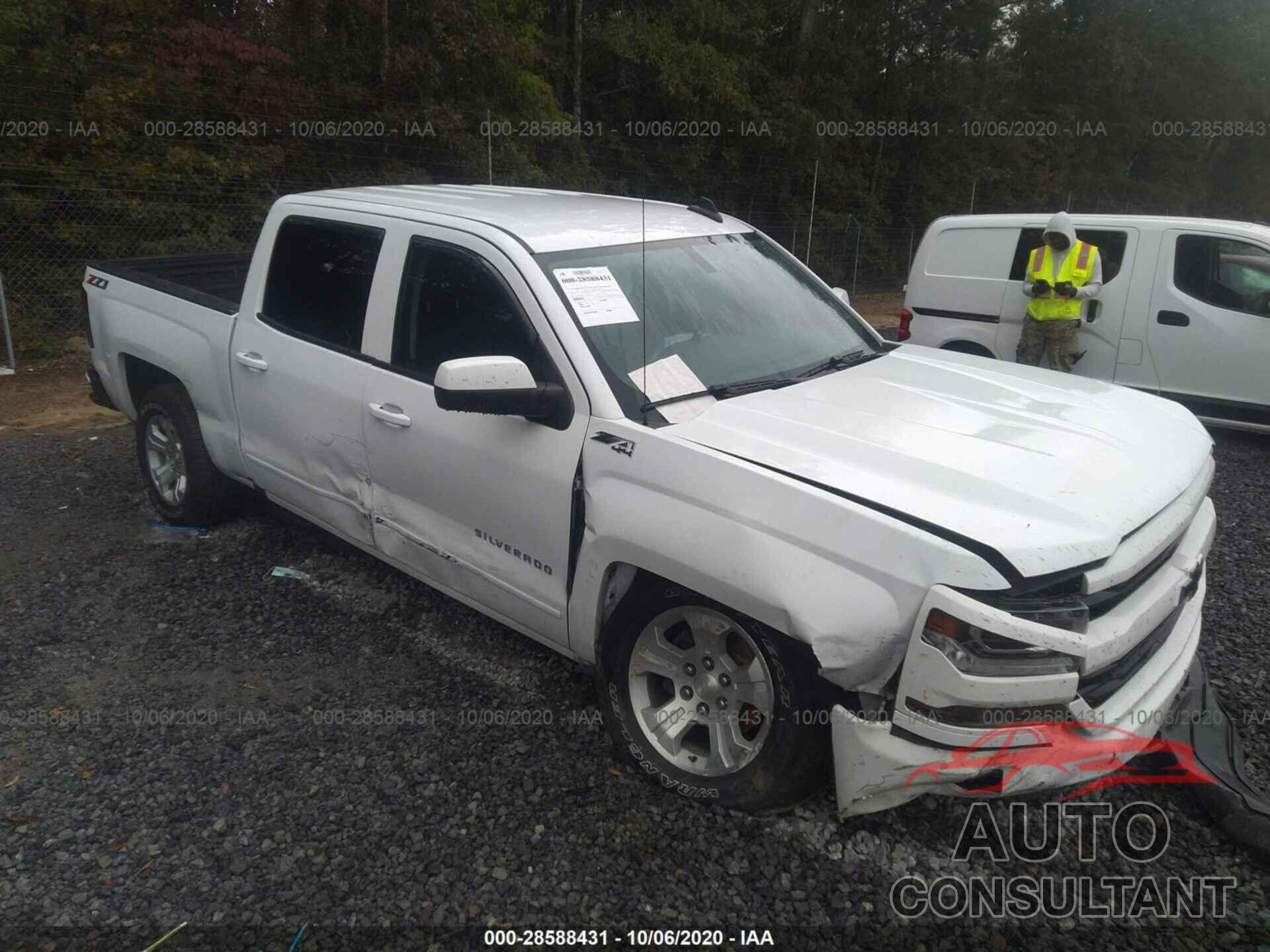 CHEVROLET SILVERADO 1500 2018 - 3GCUKRECXJG526166