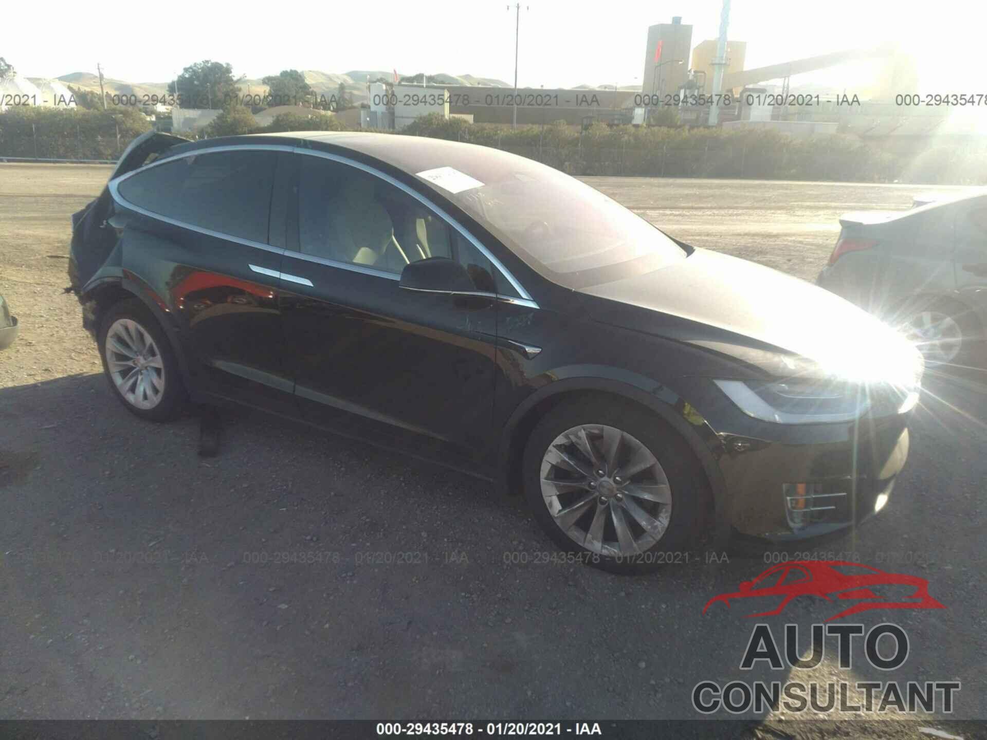 TESLA MODEL X 2020 - 5YJXCDE27LF285566