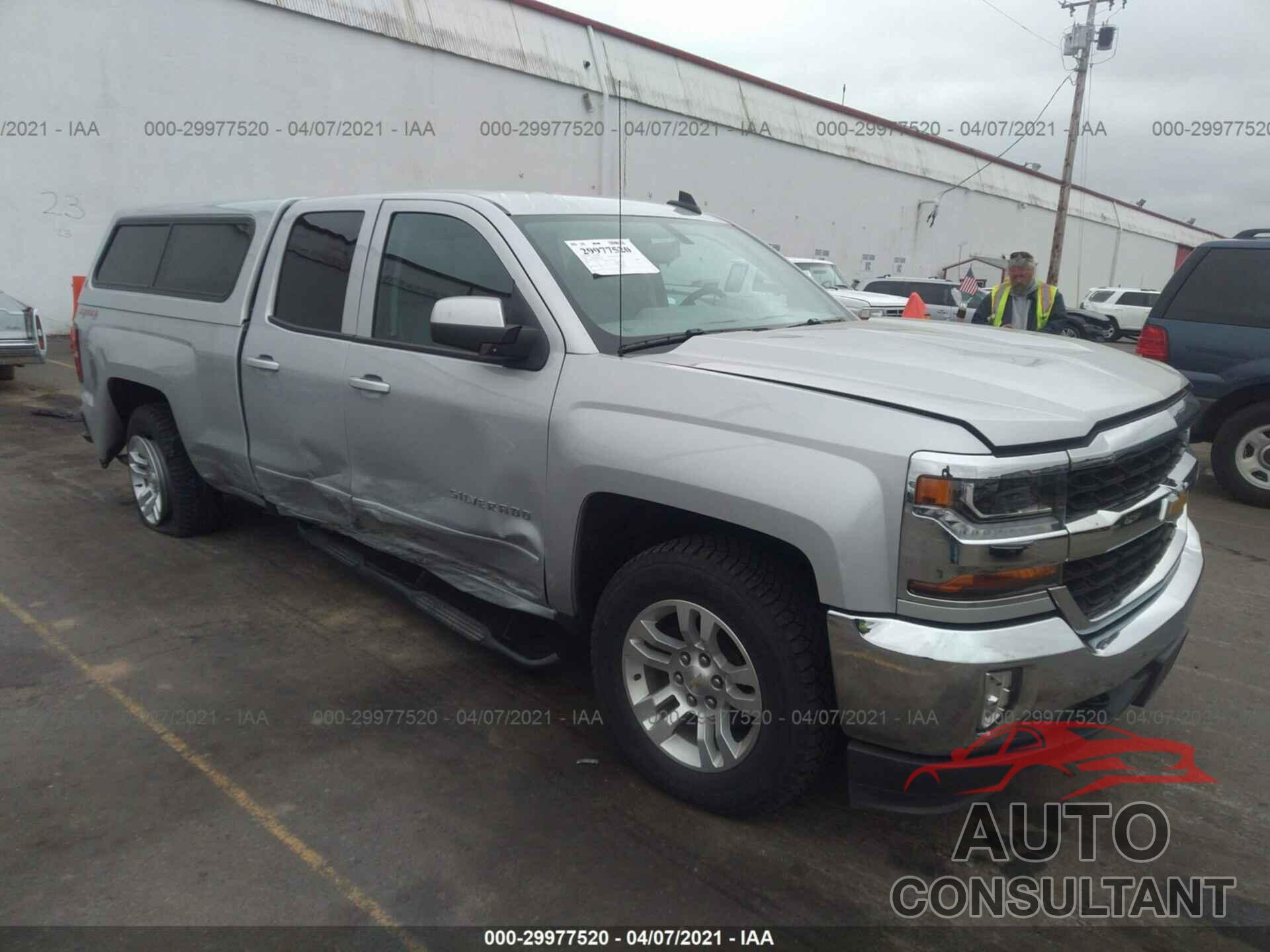 CHEVROLET SILVERADO 1500 2016 - 1GCVKREC9GZ142571