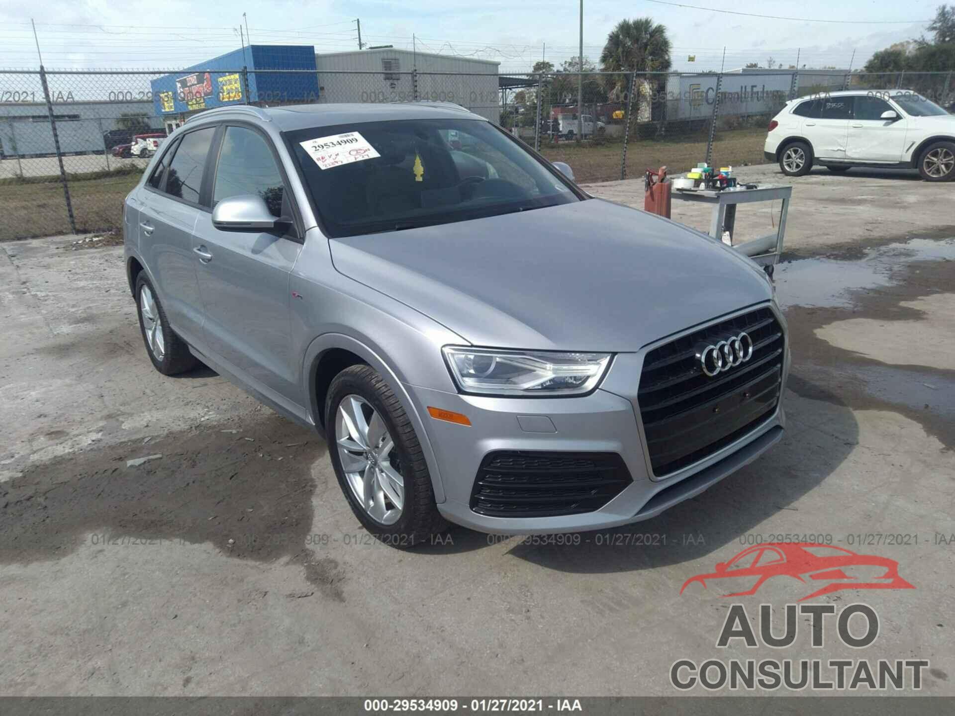 AUDI Q3 2018 - WA1BCCFS1JR012353