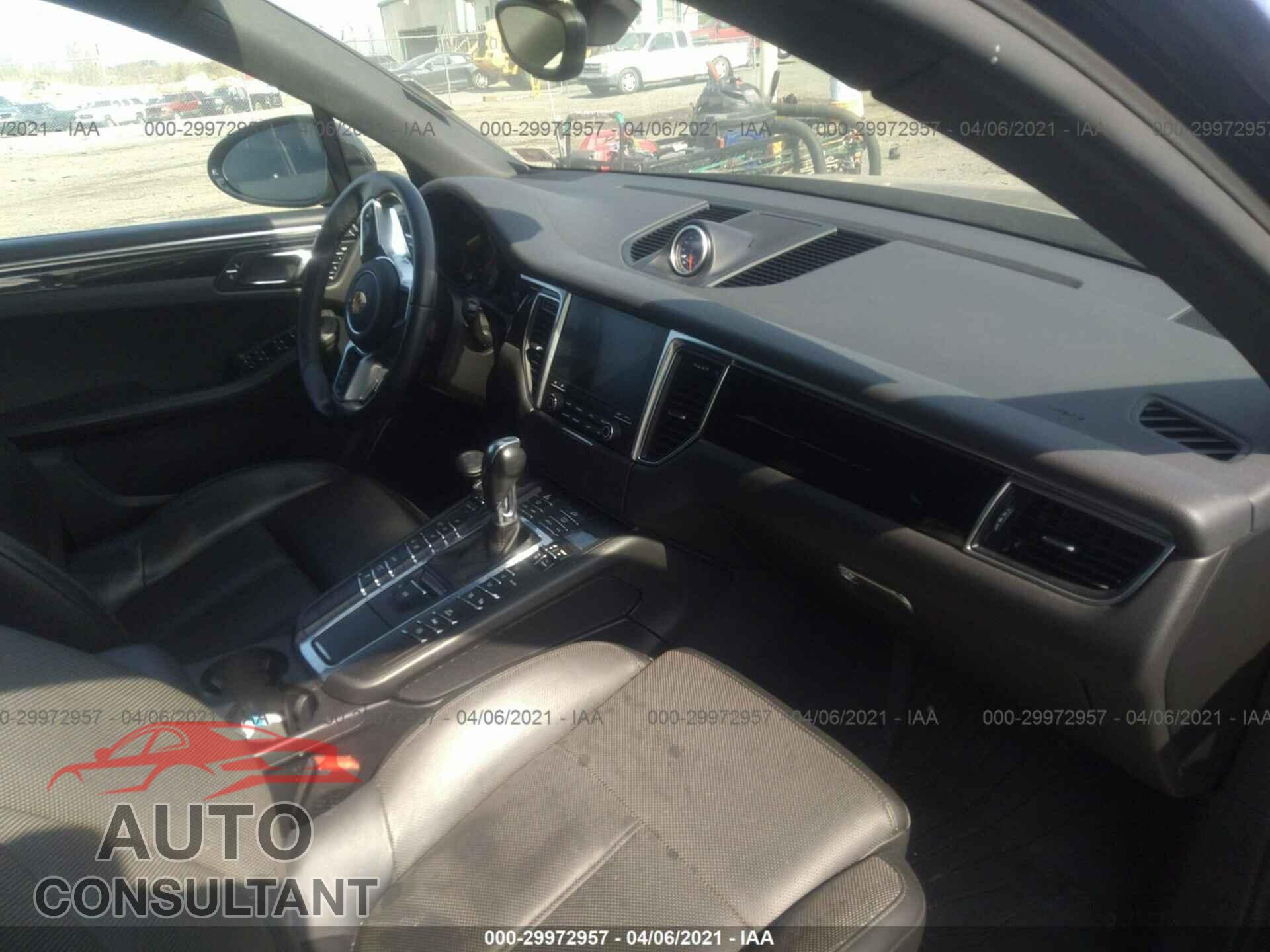PORSCHE MACAN 2017 - WP1AB2A50HLB16103