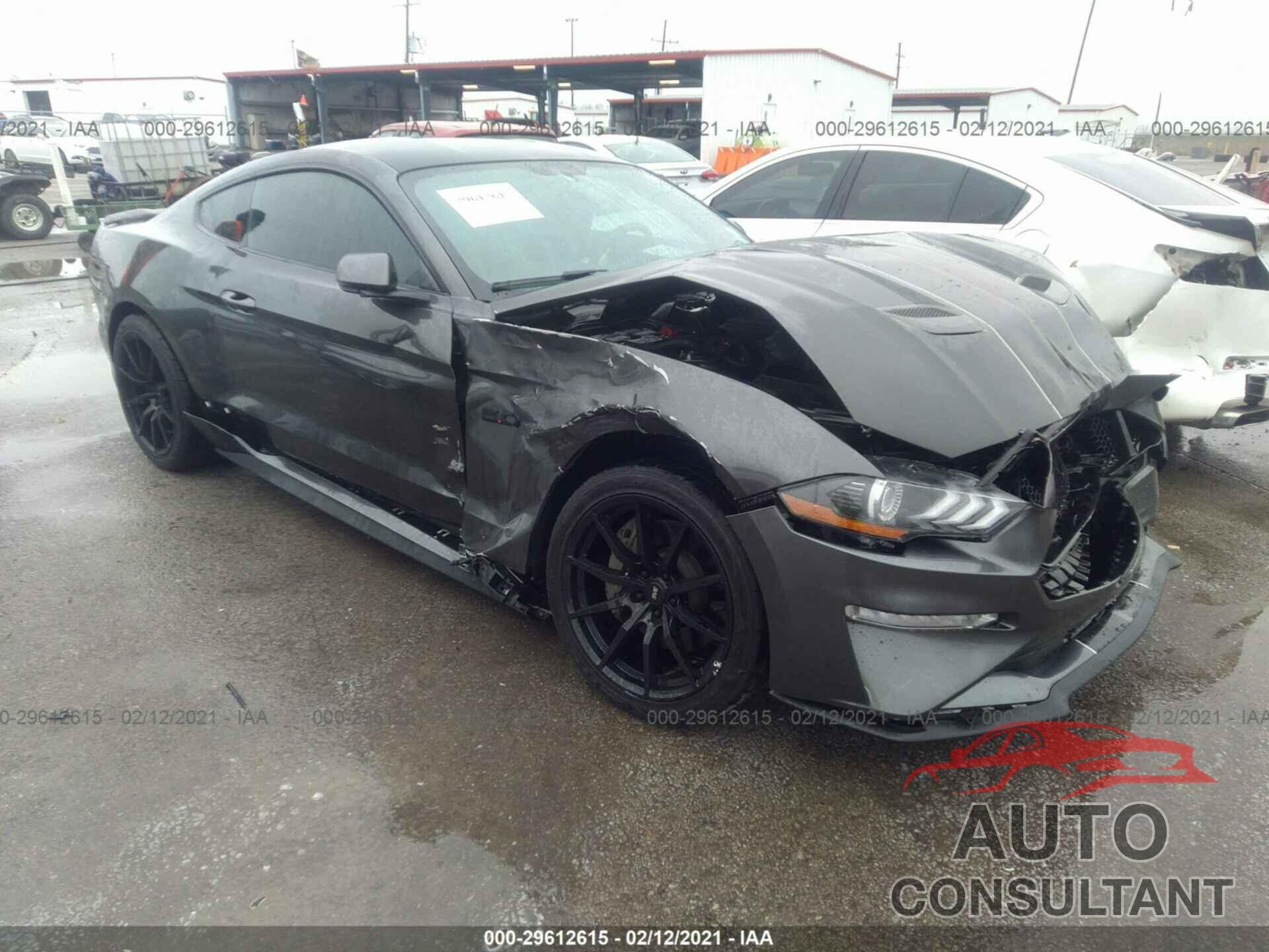 FORD MUSTANG 2018 - 1FA6P8CF0J5106902