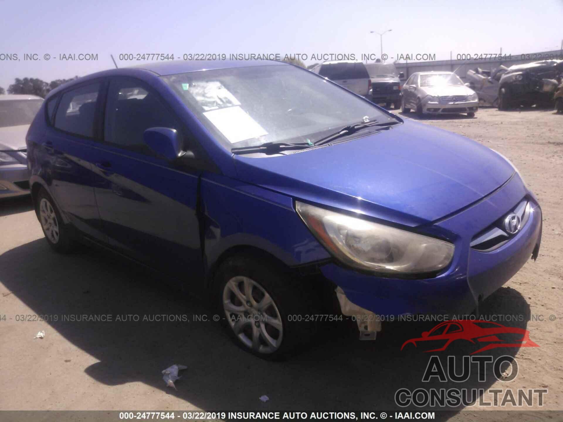 HYUNDAI ACCENT 2014 - KMHCT5AE5EU152959