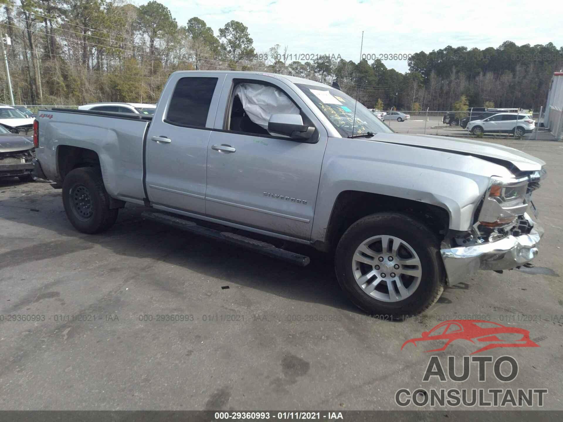 CHEVROLET SILVERADO 1500 2018 - 1GCVKREC1JZ224950