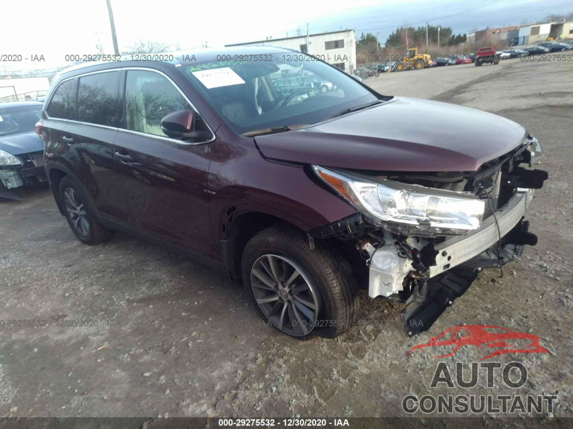 TOYOTA HIGHLANDER 2019 - 5TDJZRFH1KS719916