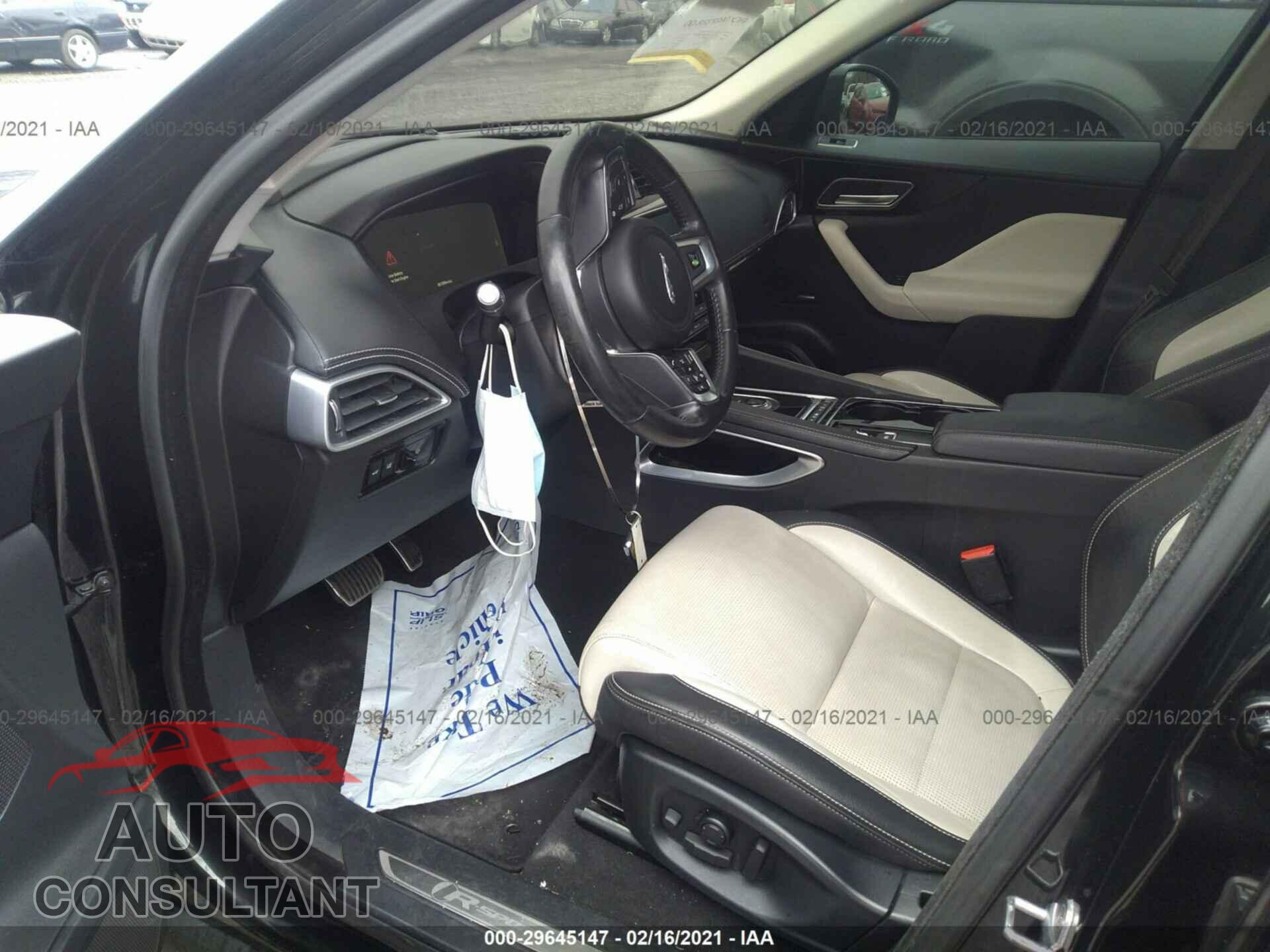 JAGUAR F-PACE 2017 - SADCL2BV5HA049357
