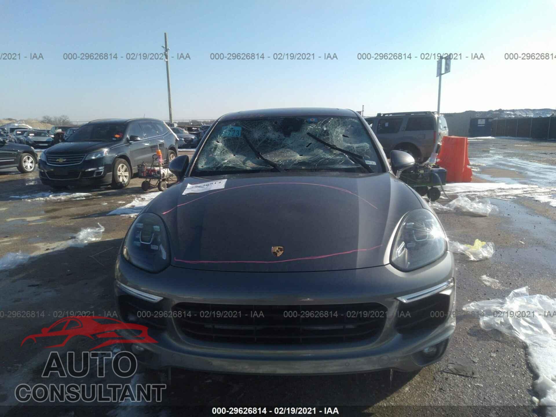 PORSCHE CAYENNE 2016 - WP1AA2A27GLA09282