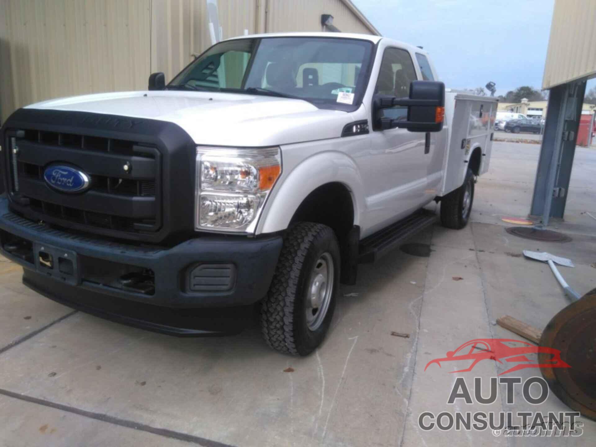 FORD SUPER DUTY F-250 SRW 2016 - 1FD7X2B67GEC75428