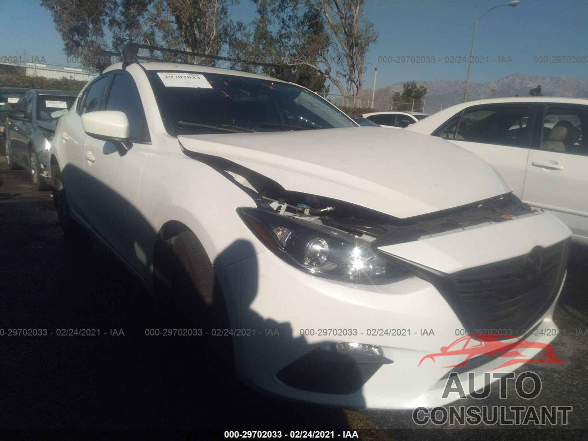 MAZDA MAZDA3 2016 - JM1BM1K74G1322304