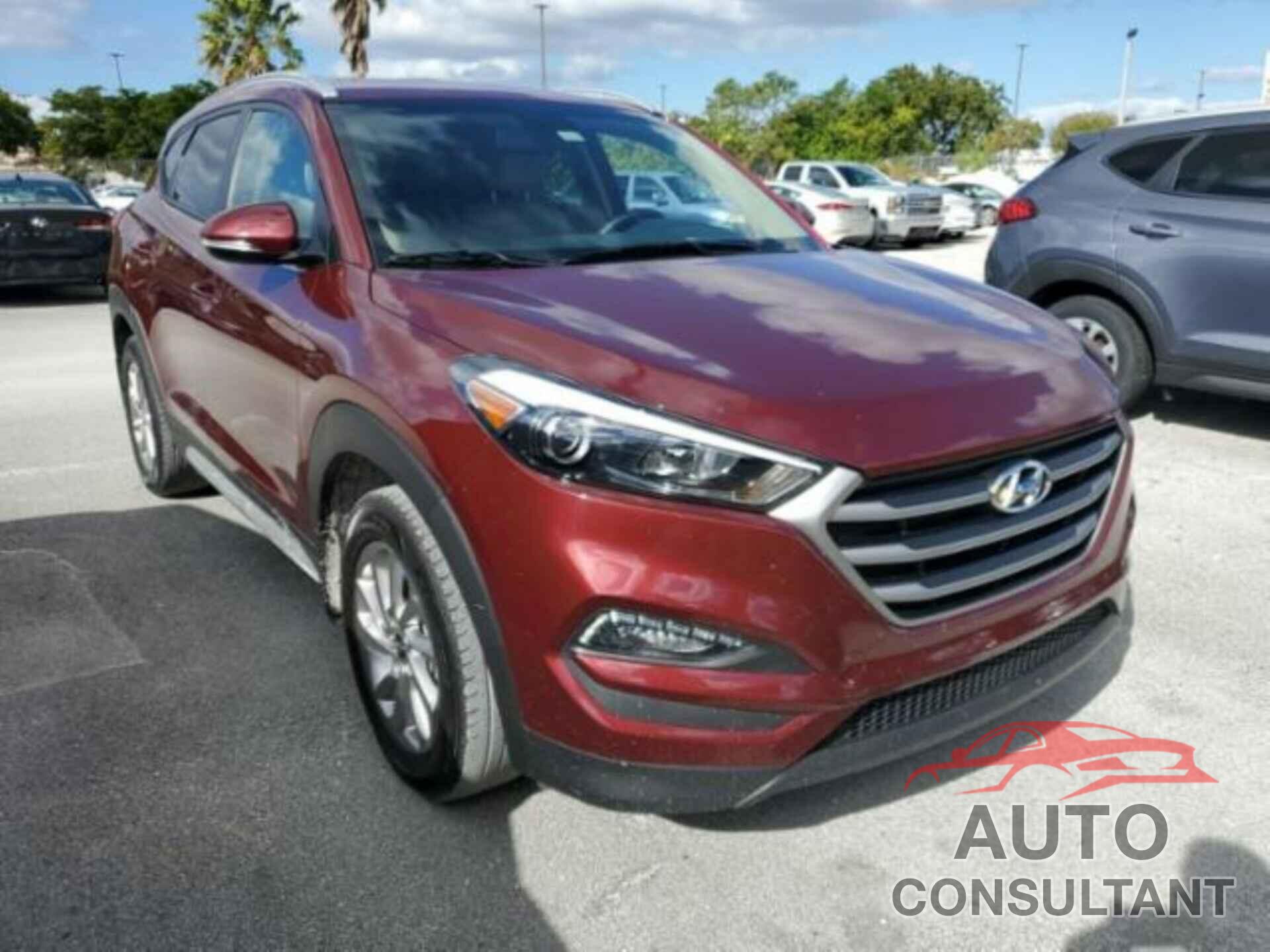 HYUNDAI TUCSON 2017 - KM8J33A41HU519511