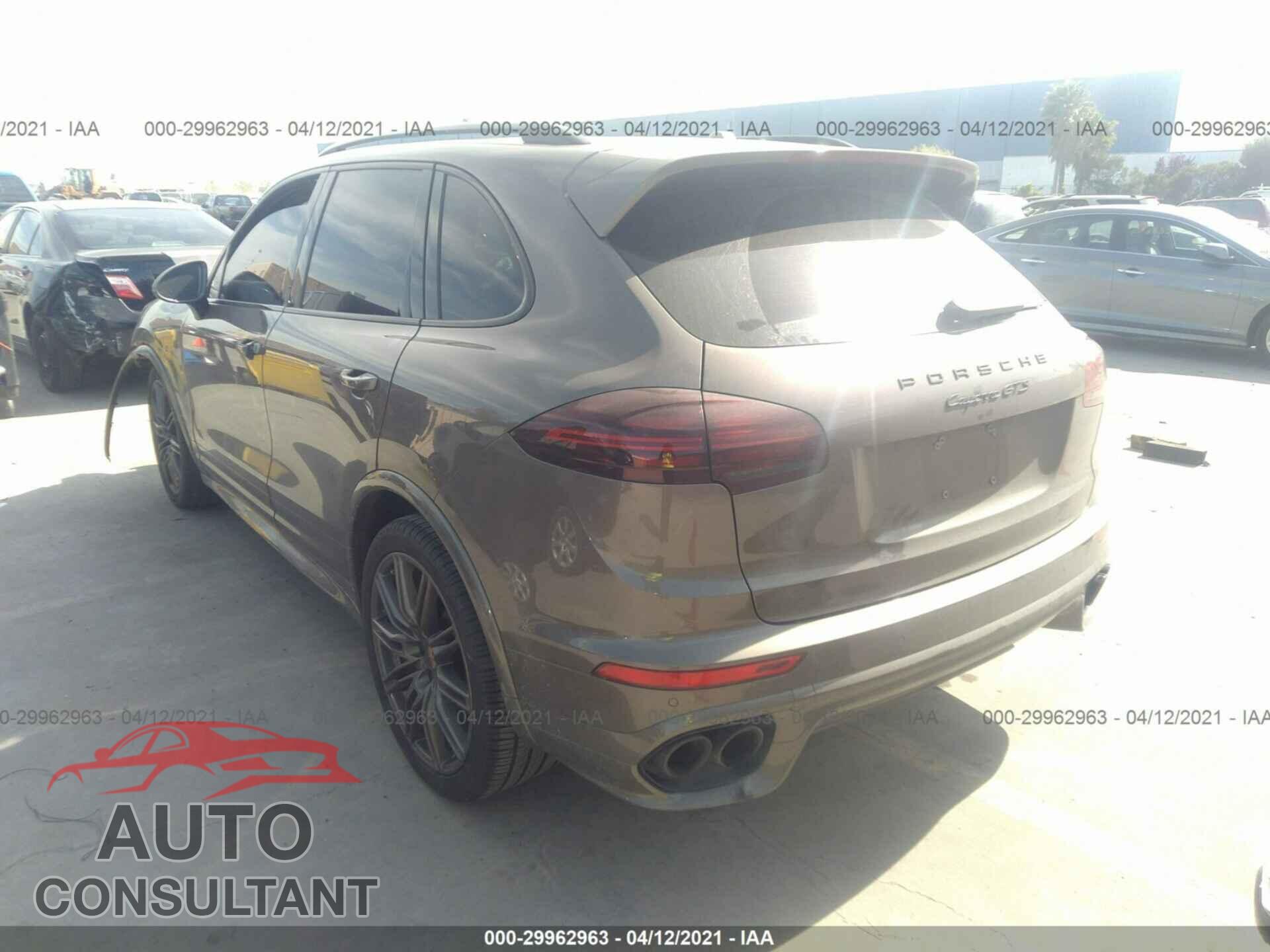 PORSCHE CAYENNE 2016 - WP1AD2A2XGLA70424