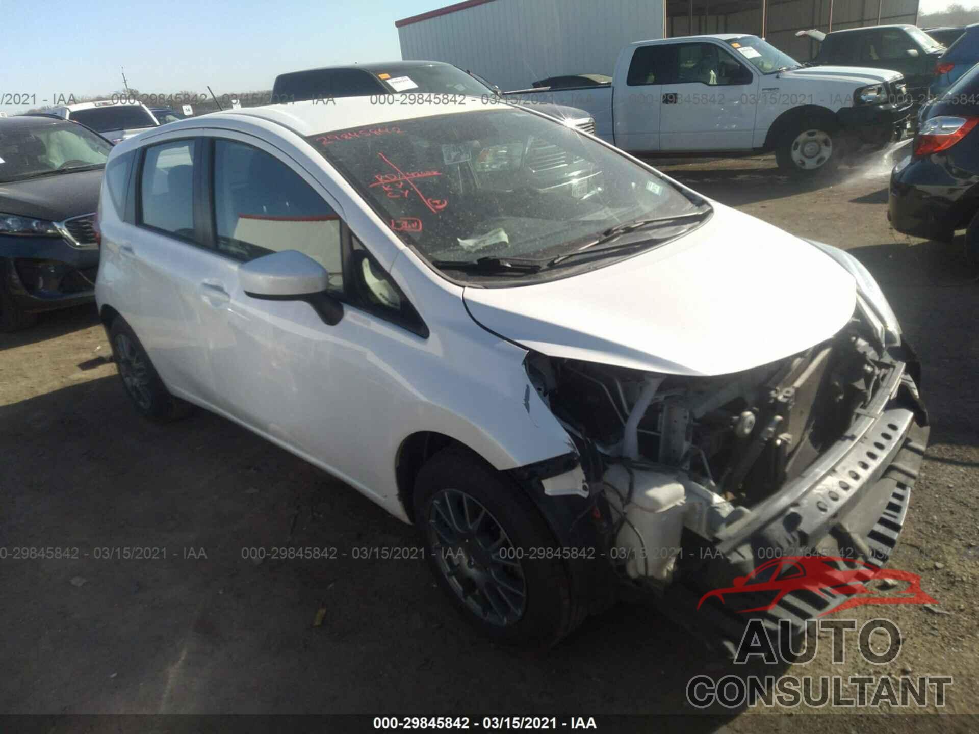 NISSAN VERSA NOTE 2018 - 3N1CE2CP7JL357878