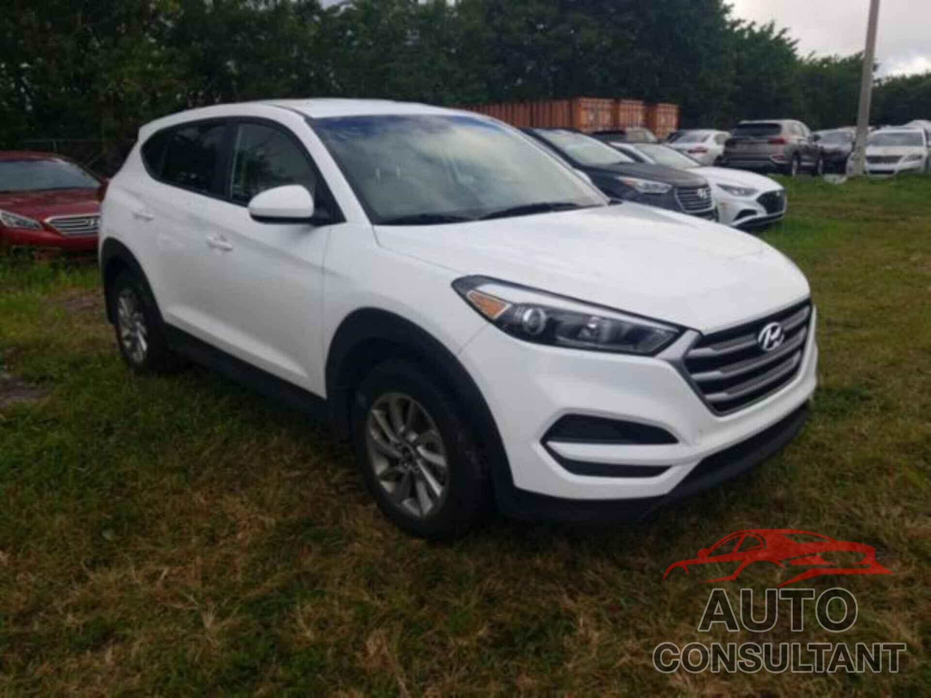 HYUNDAI TUCSON 2018 - KM8J23A45JU620074