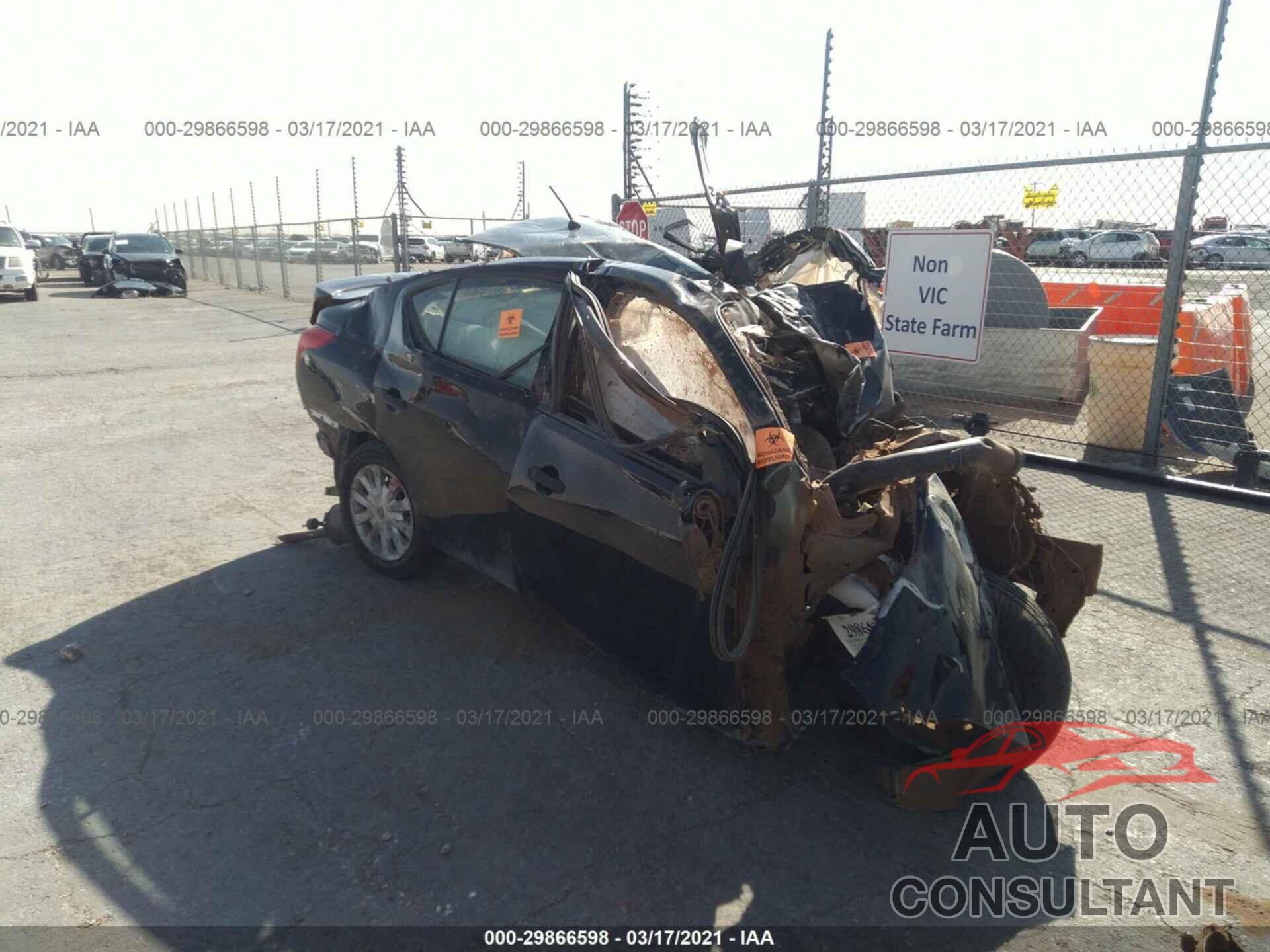 NISSAN VERSA 2018 - 3N1CN7APXJL827157