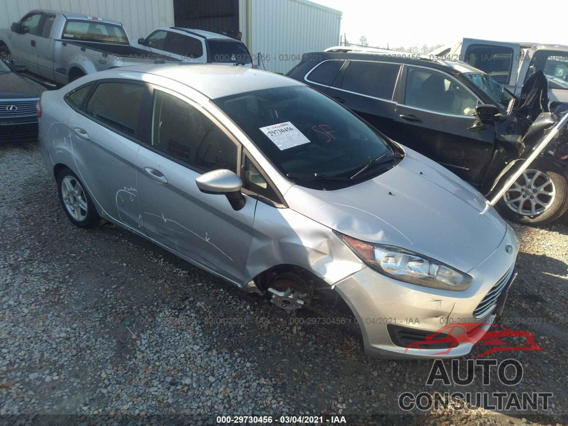 FORD FIESTA 2018 - 3FADP4BJ7JM112406