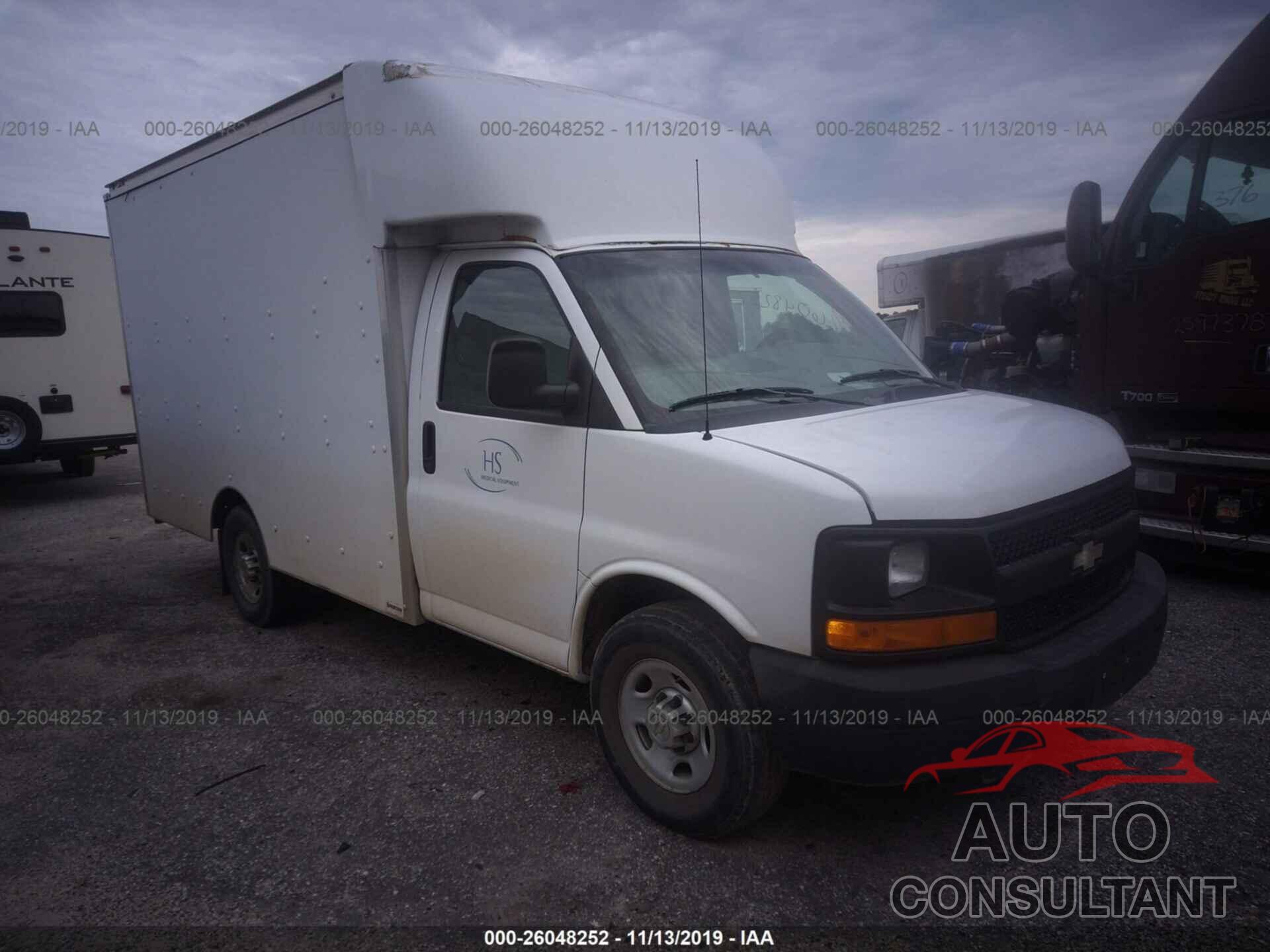 CHEVROLET EXPRESS CUTAWAY 2013 - 1GB0G2BA3D1109957