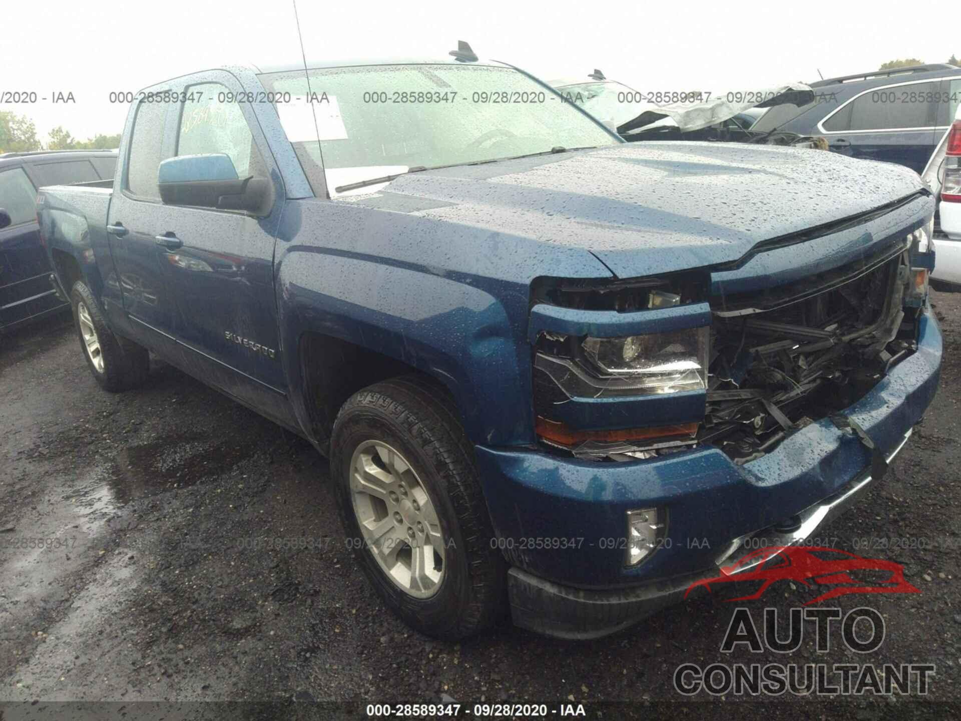 CHEVROLET SILVERADO 1500 2018 - 2GCVKREC5J1106800
