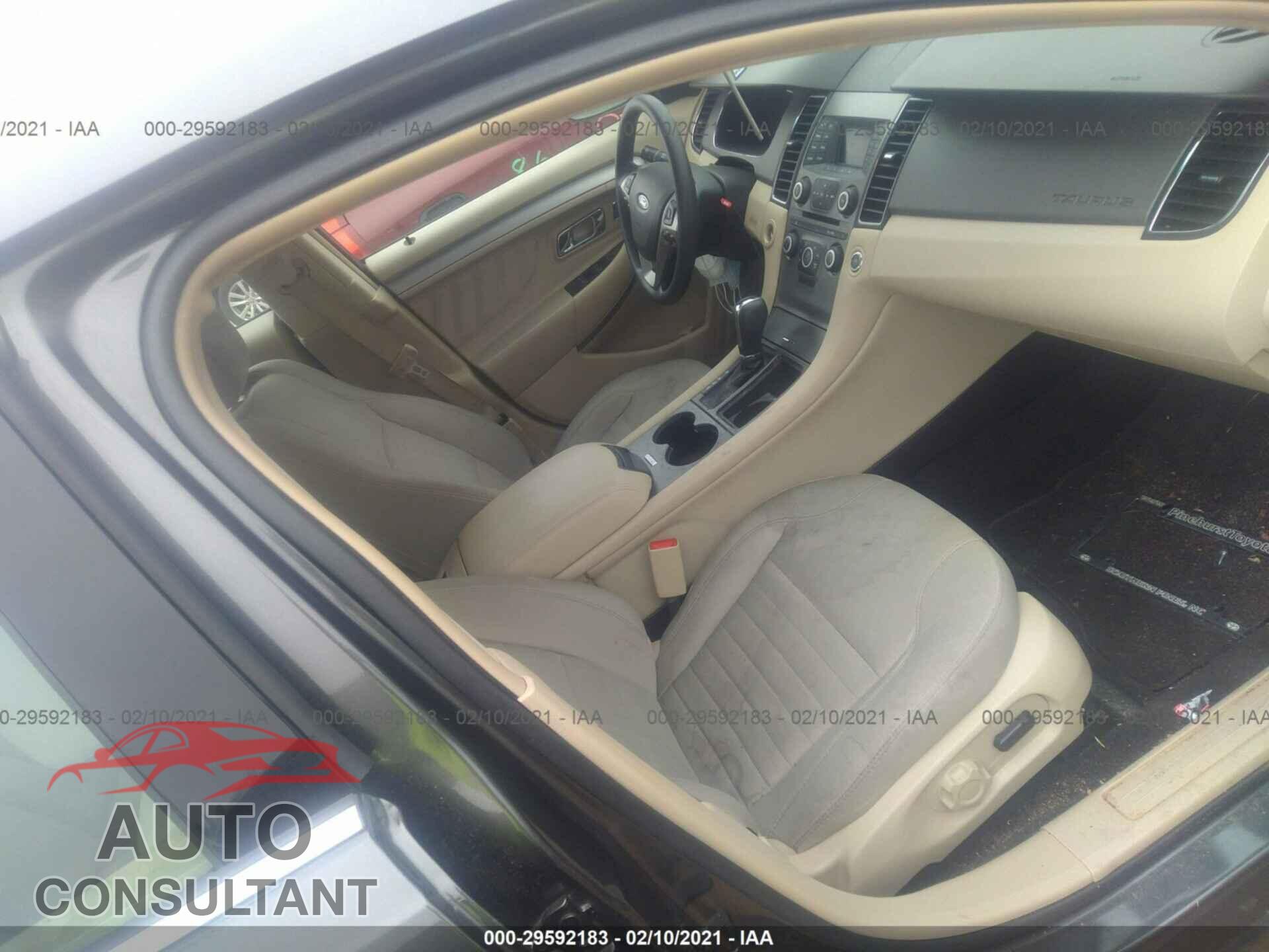 FORD TAURUS 2018 - 1FAHP2D85JG100779