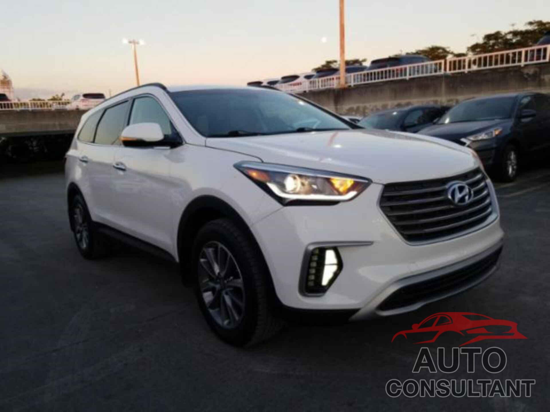 HYUNDAI SANTA FE 2018 - KM8SN4HF4JU280991