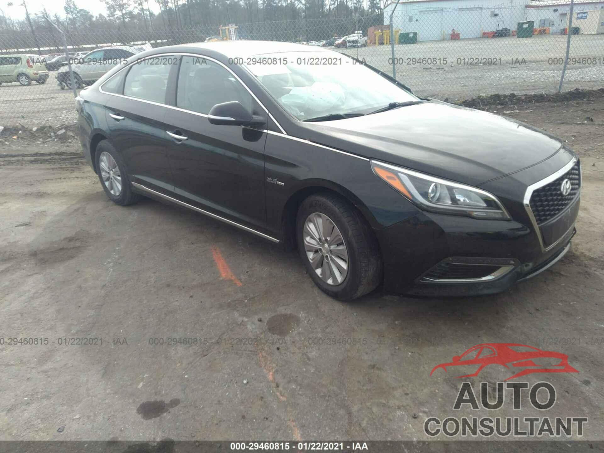 HYUNDAI SONATA HYBRID 2017 - KMHE24L16HA059065