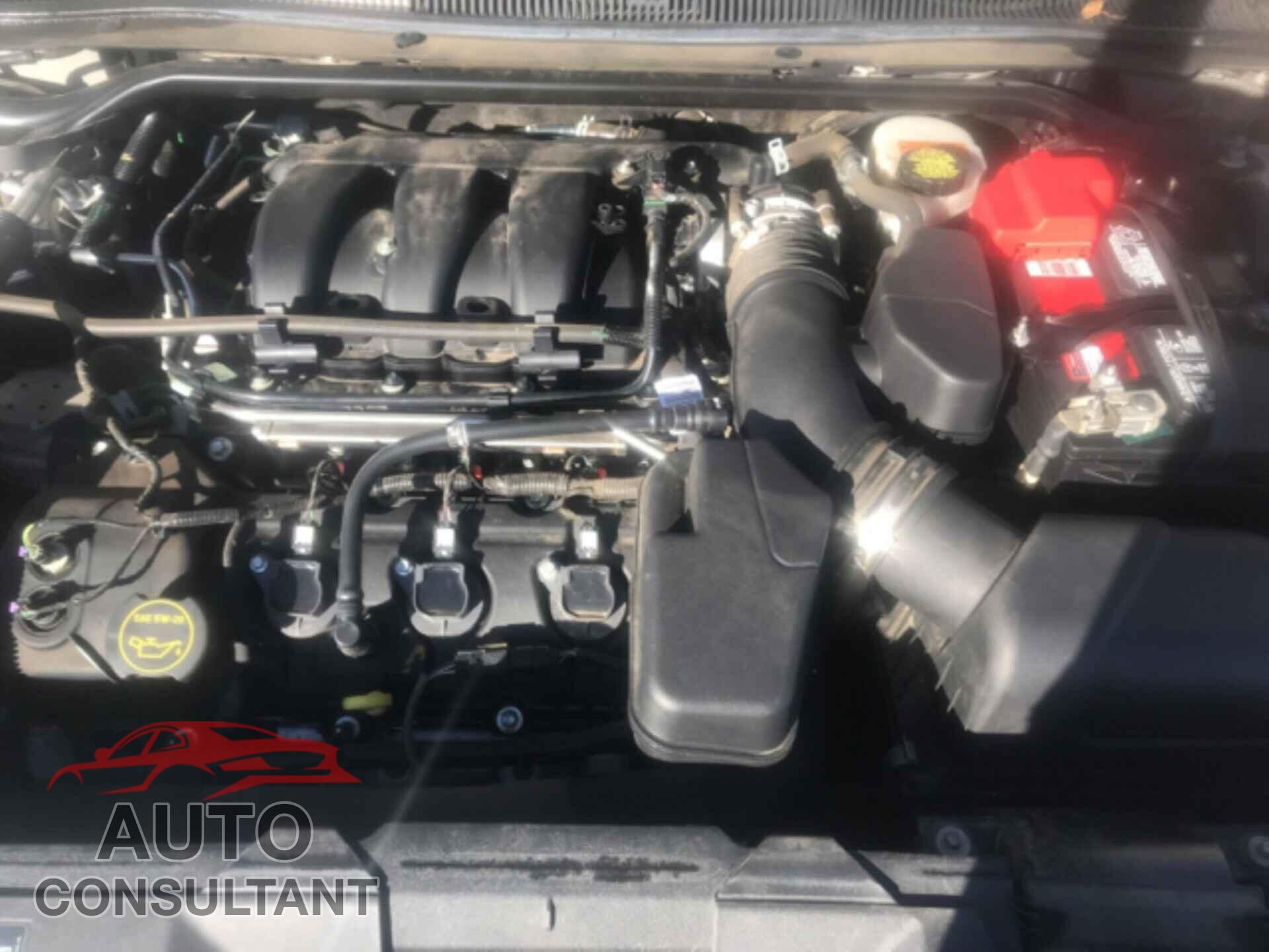 FORD TAURUS 2017 - 1FAHP2H82HG111663