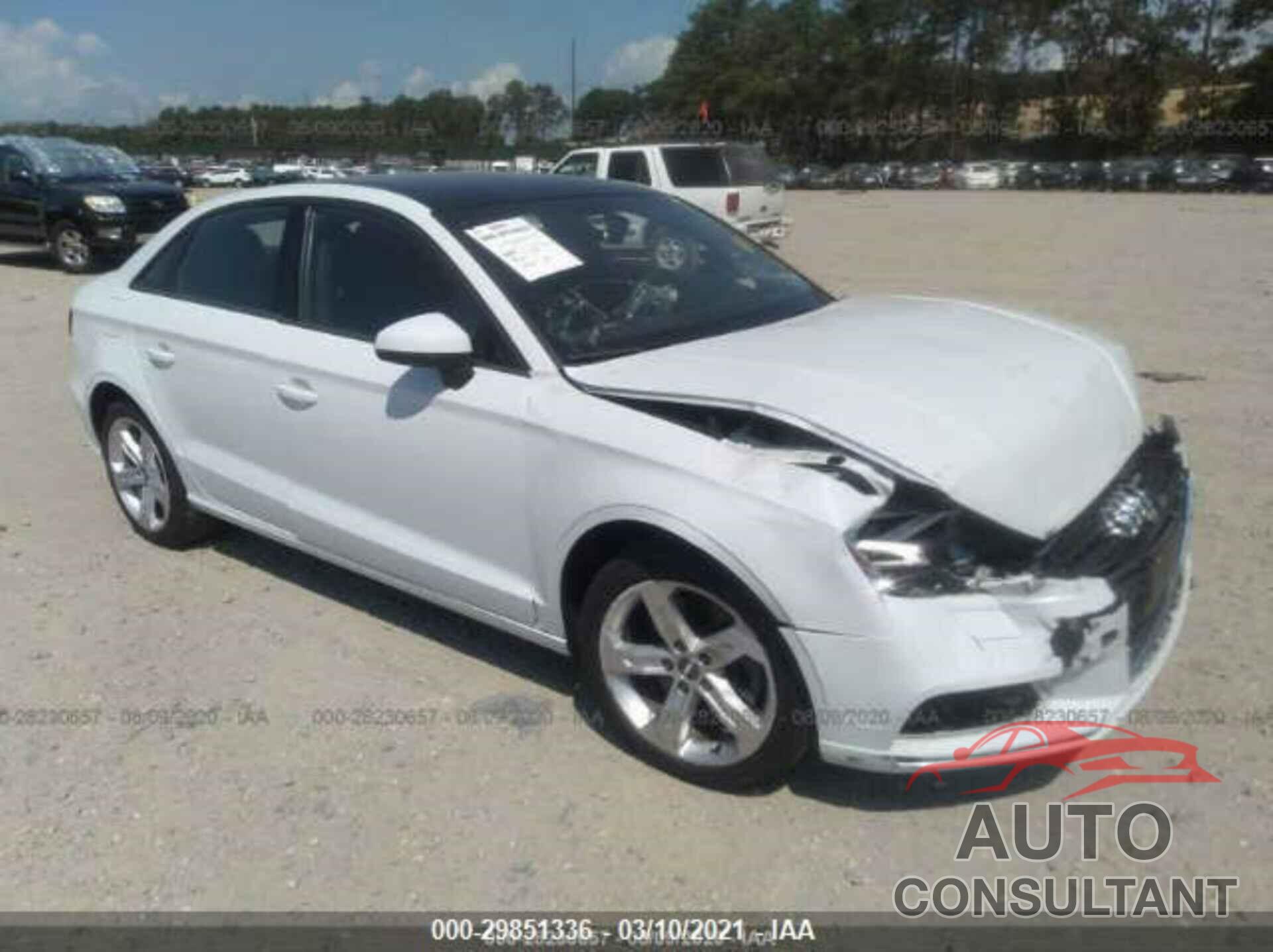 AUDI A3 SEDAN 2017 - WAUB8GFF7H1011618