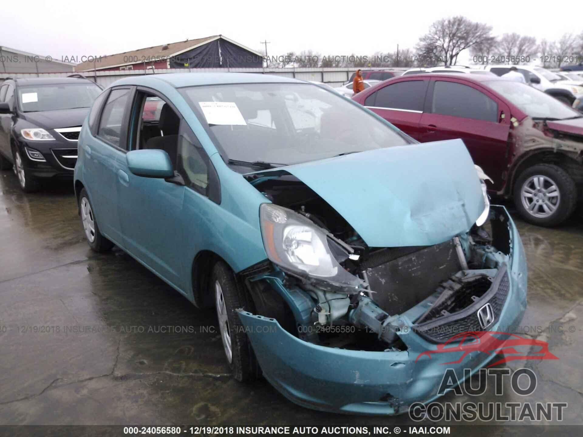 HONDA FIT 2013 - JHMGE8H30DC061252