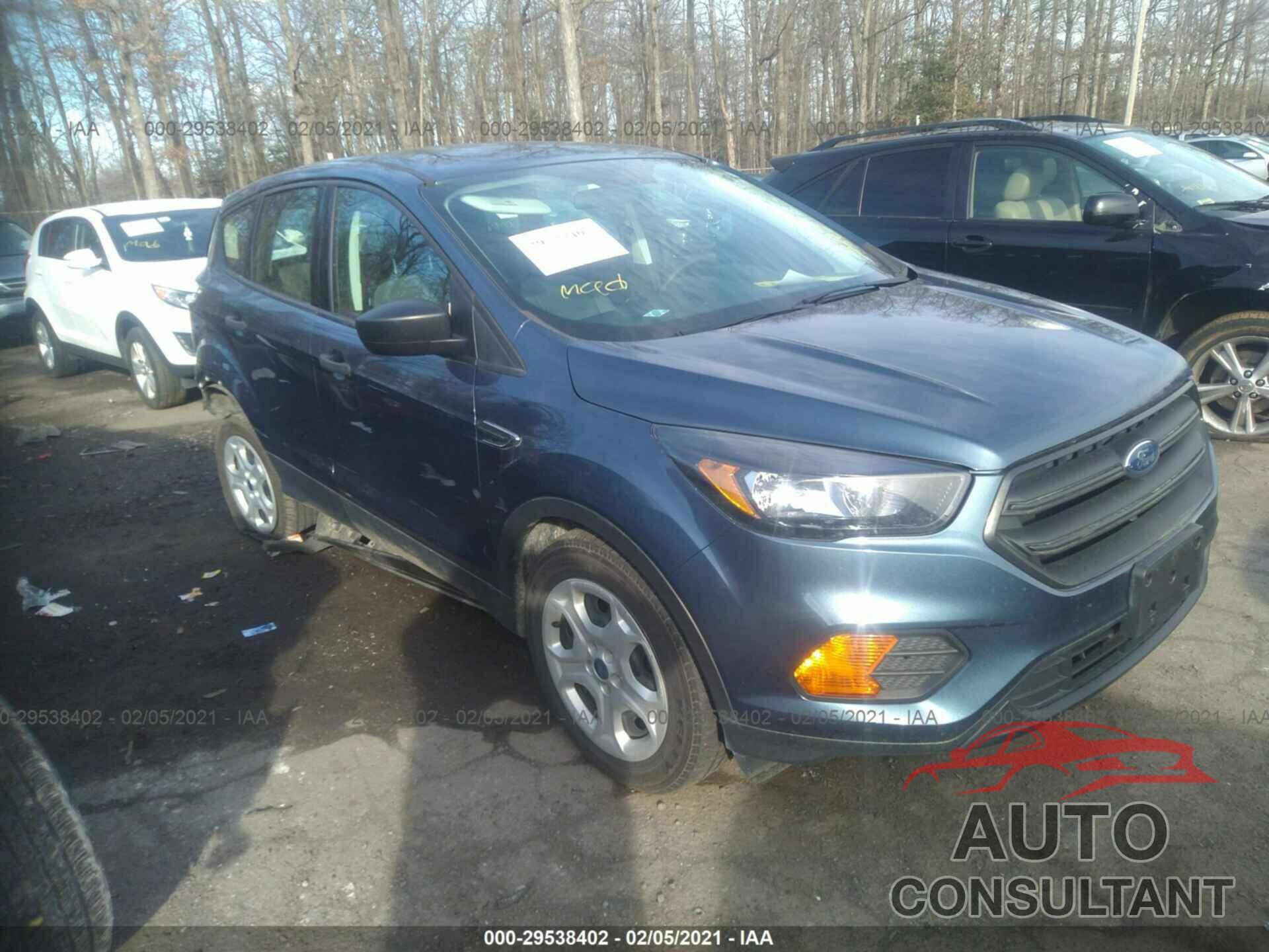 FORD ESCAPE 2018 - 1FMCU0F79JUA07539