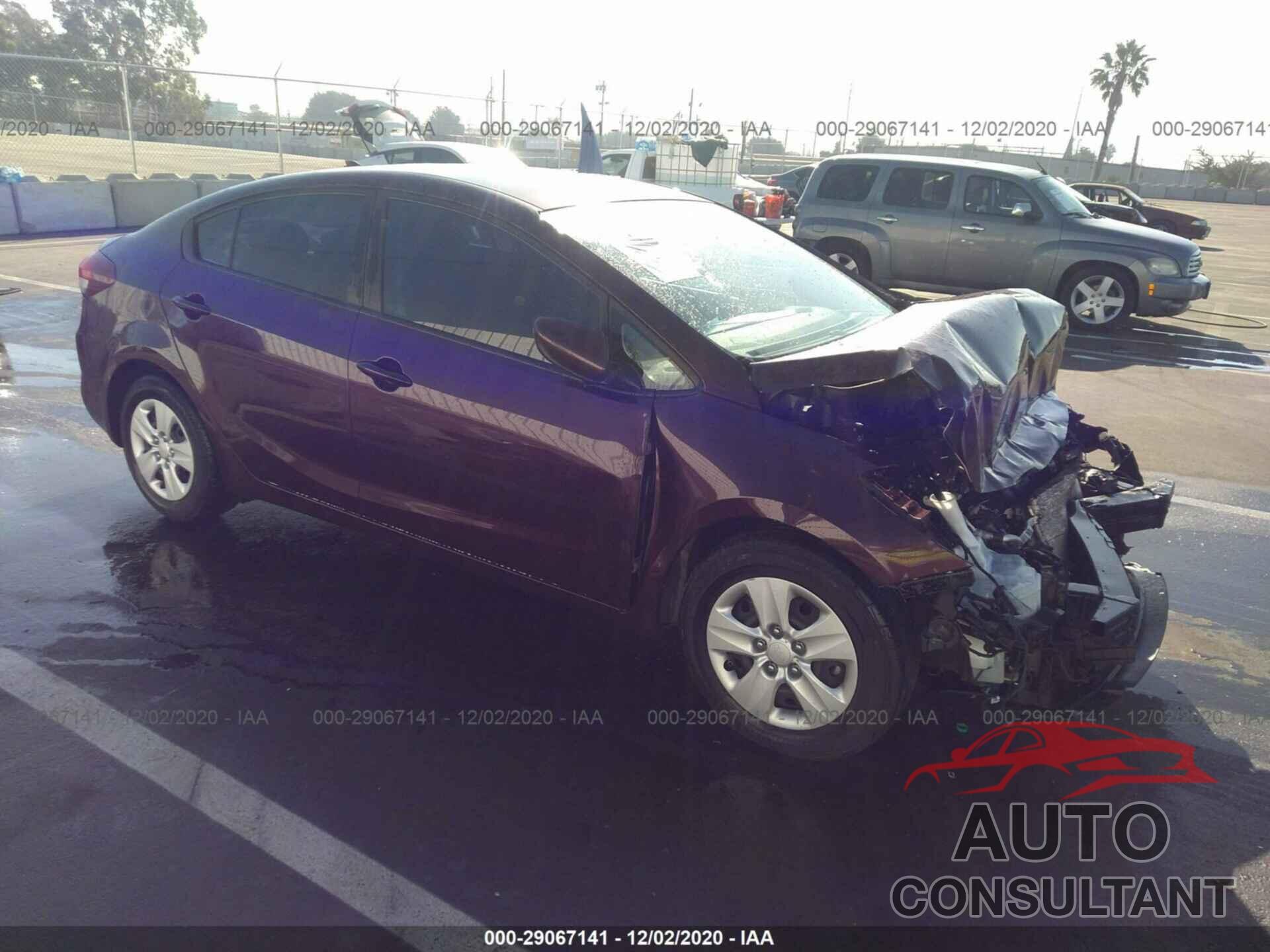 KIA FORTE 2017 - 3KPFK4A70HE035714