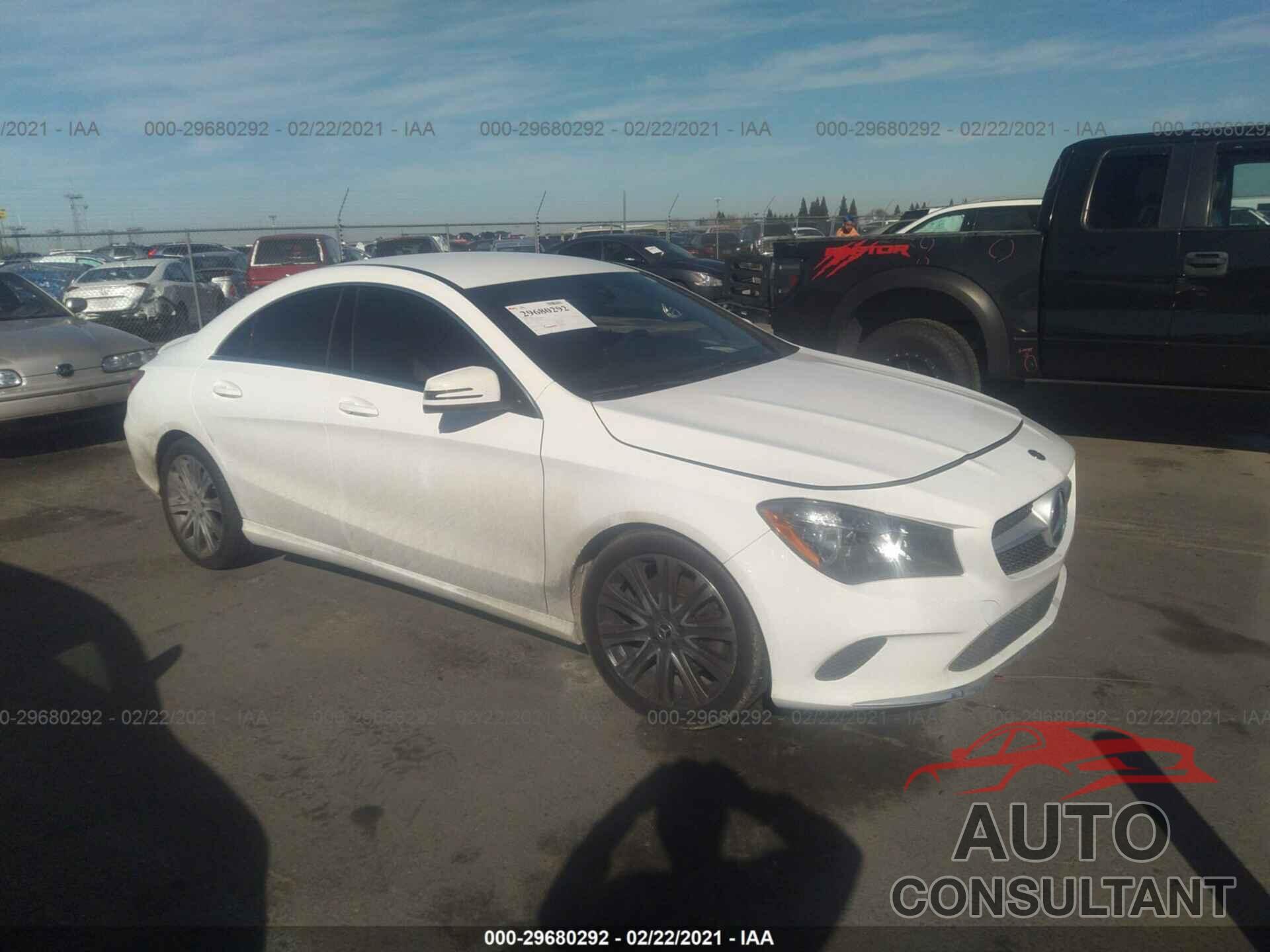 MERCEDES-BENZ CLA 2018 - WDDSJ4EB3JN680302
