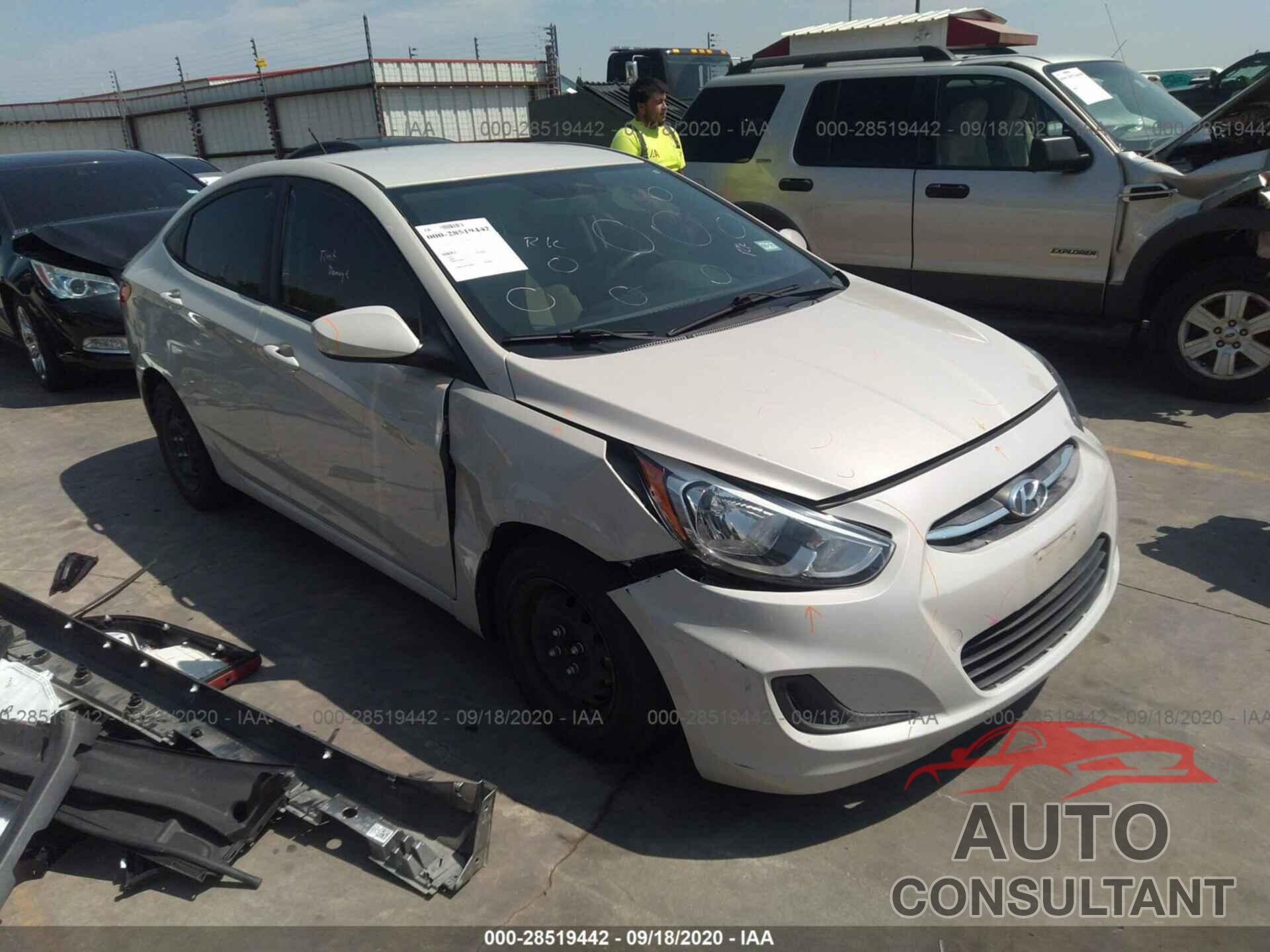 HYUNDAI ACCENT 2016 - KMHCT4AE1GU043752