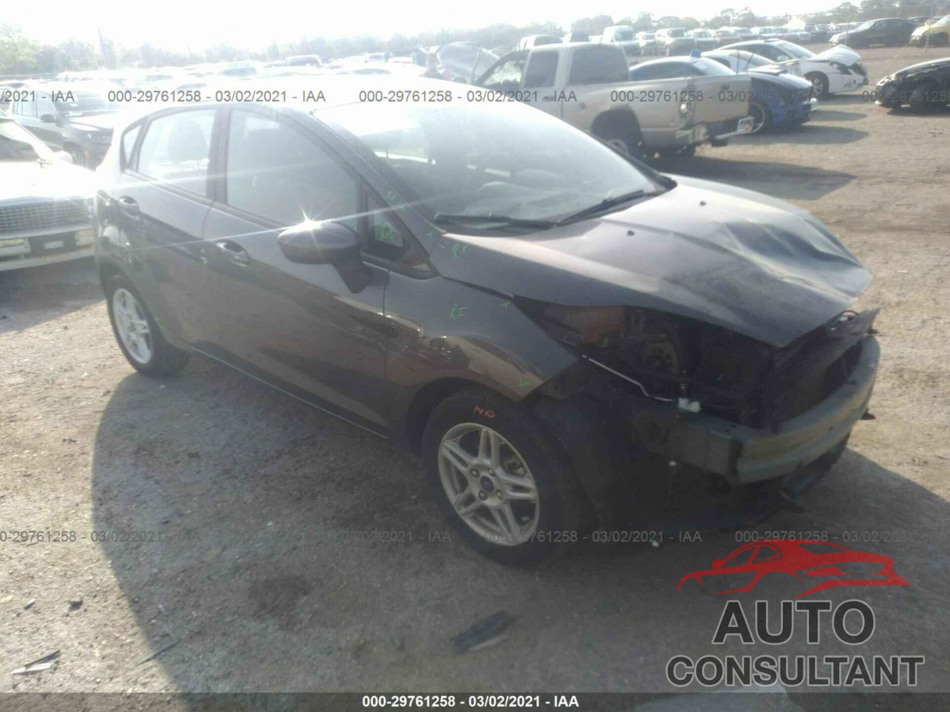 FORD FIESTA 2018 - 3FADP4EJXJM133925